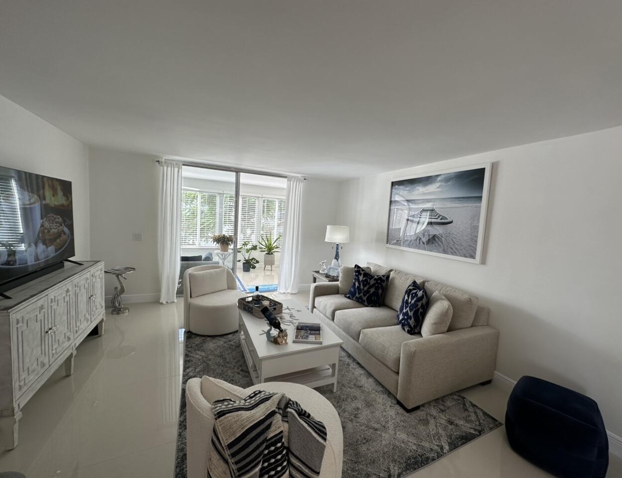 VILLAGES OF ORIOLE DEAUVILLE CONDO - Residential