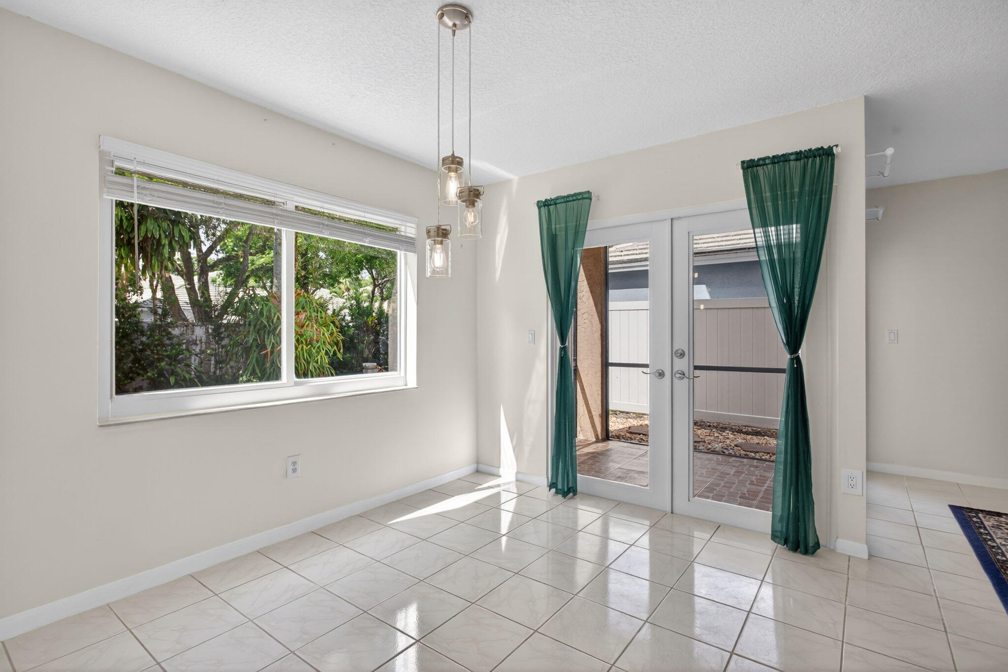 JACARANDA PARCEL 608 - Residential