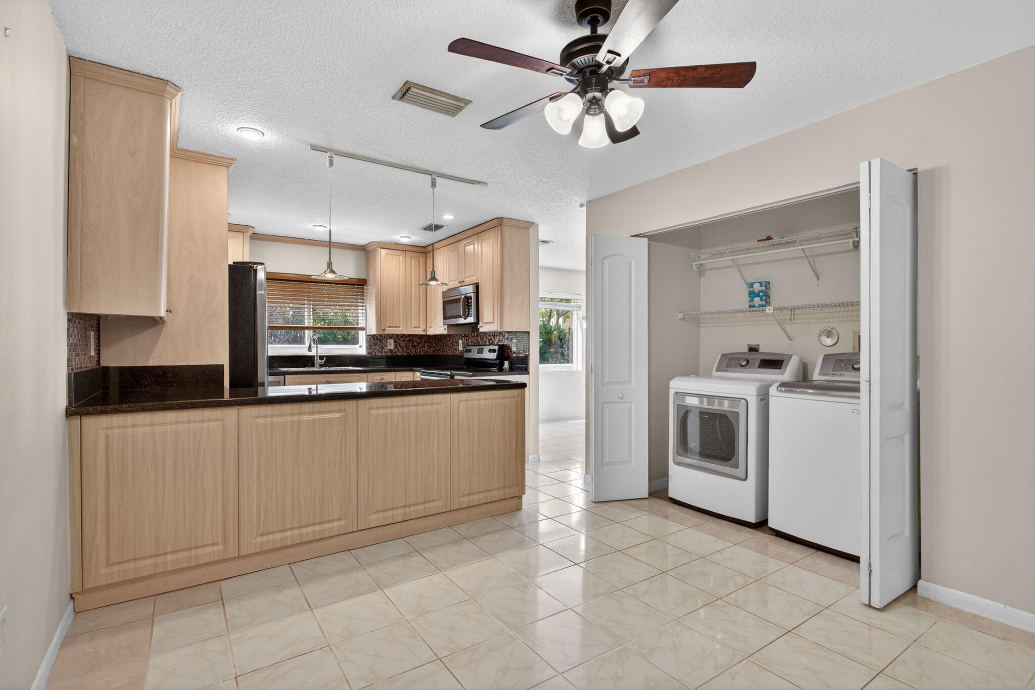 JACARANDA PARCEL 608 - Residential