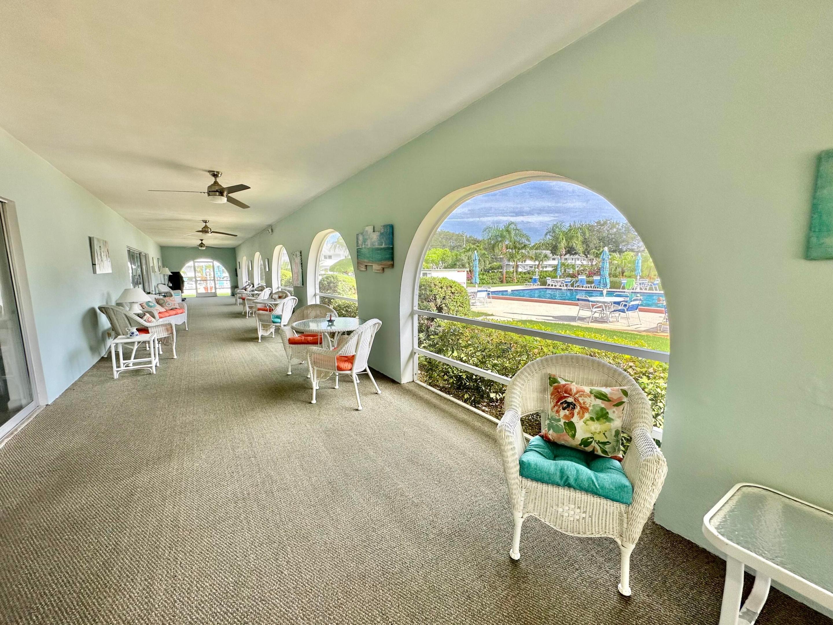 TEQUESTA GARDEN CONDO 7 - Residential