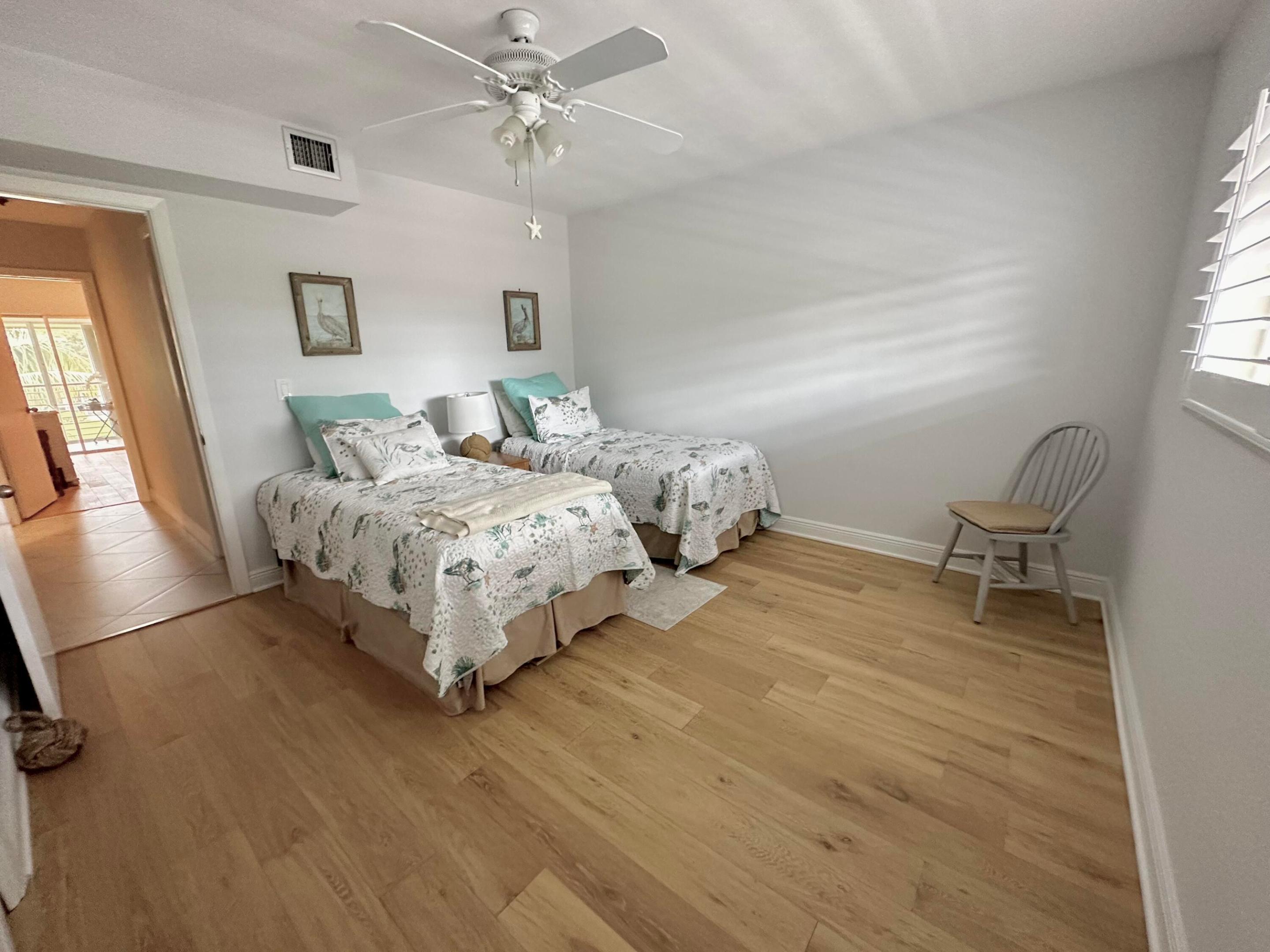 TEQUESTA GARDEN CONDO 7 - Residential