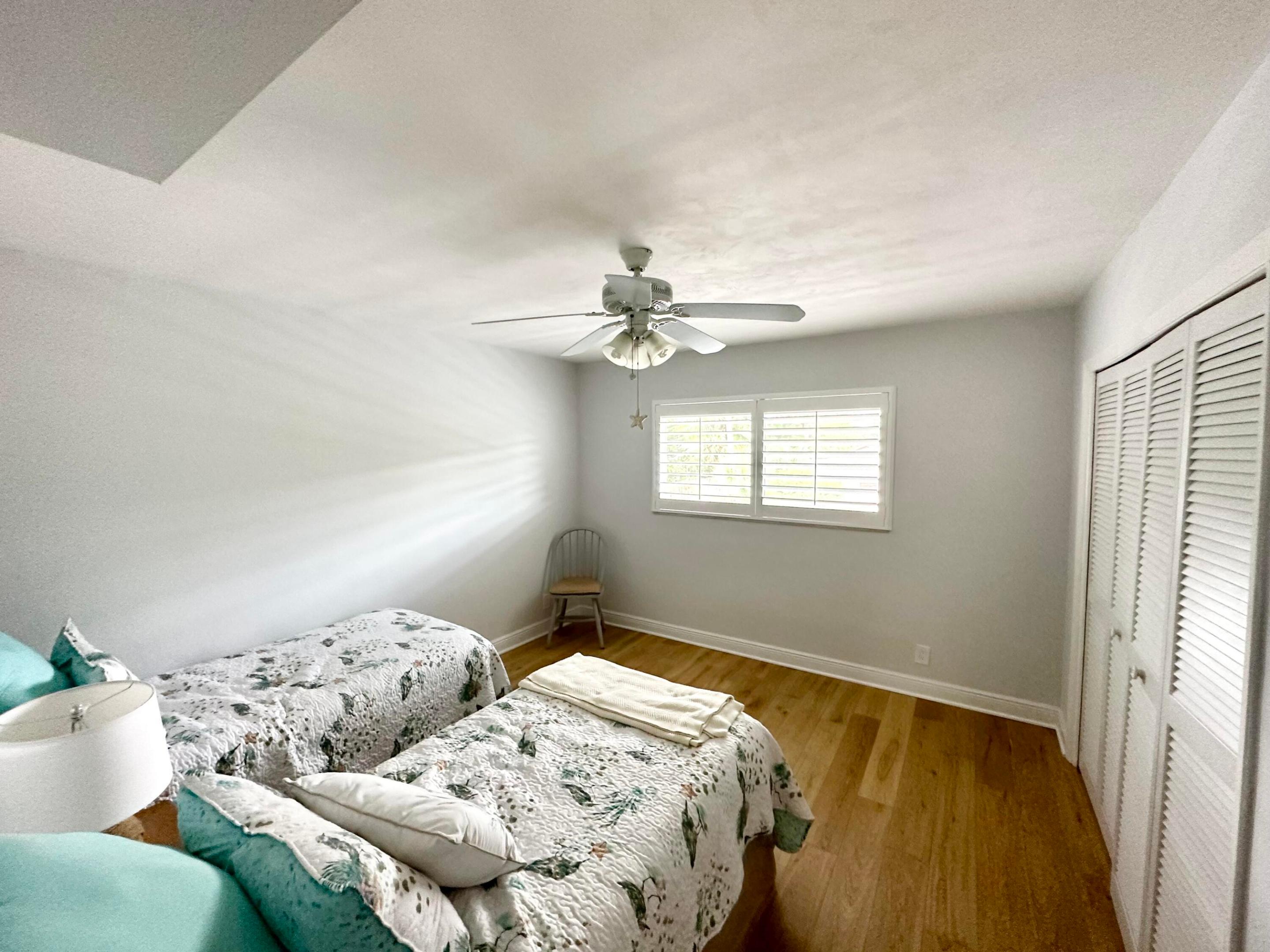 TEQUESTA GARDEN CONDO 7 - Residential