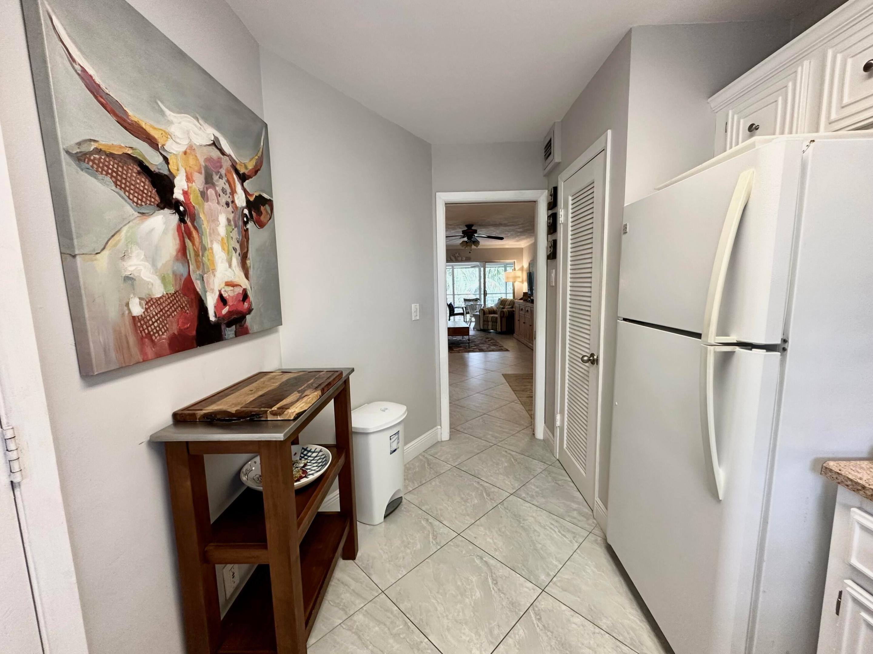 TEQUESTA GARDEN CONDO 7 - Residential