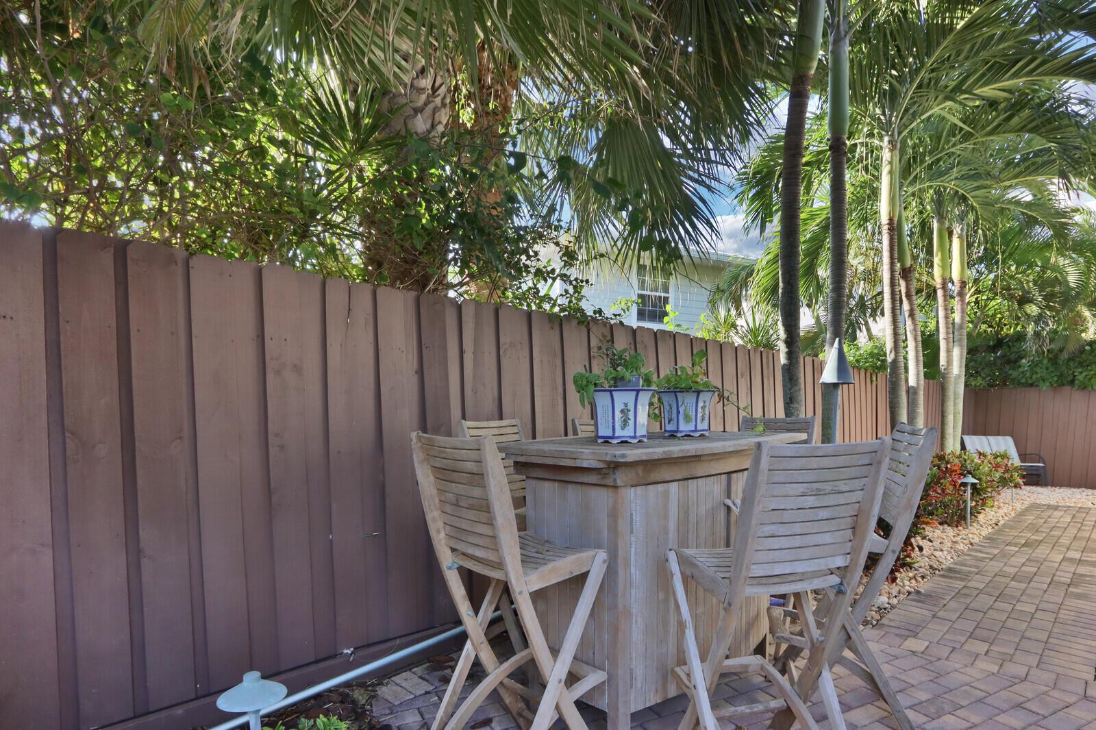 Jupiter Inlet Beach Colony - Residential