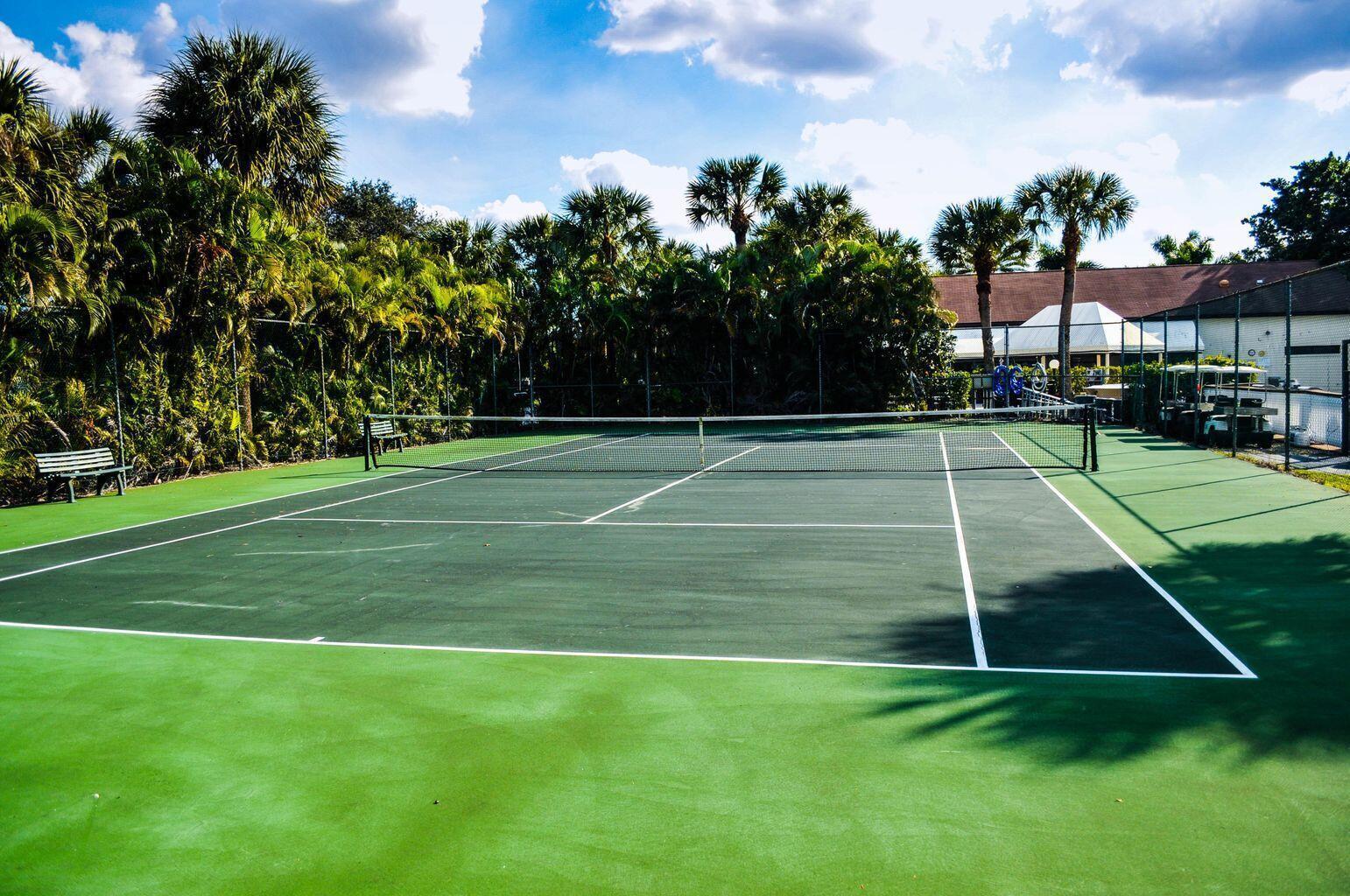 LUCERNE PARK Condos - Residential Lease