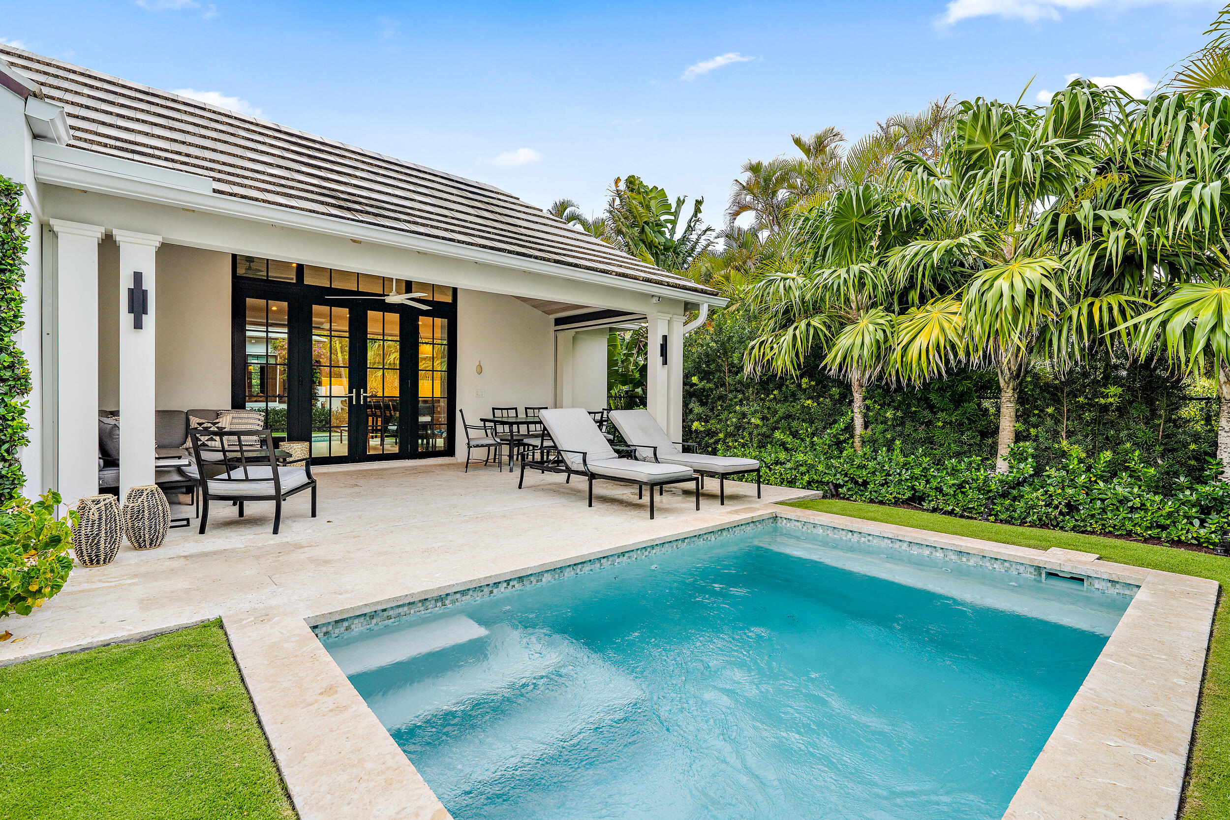 ROYAL PARK - Residential