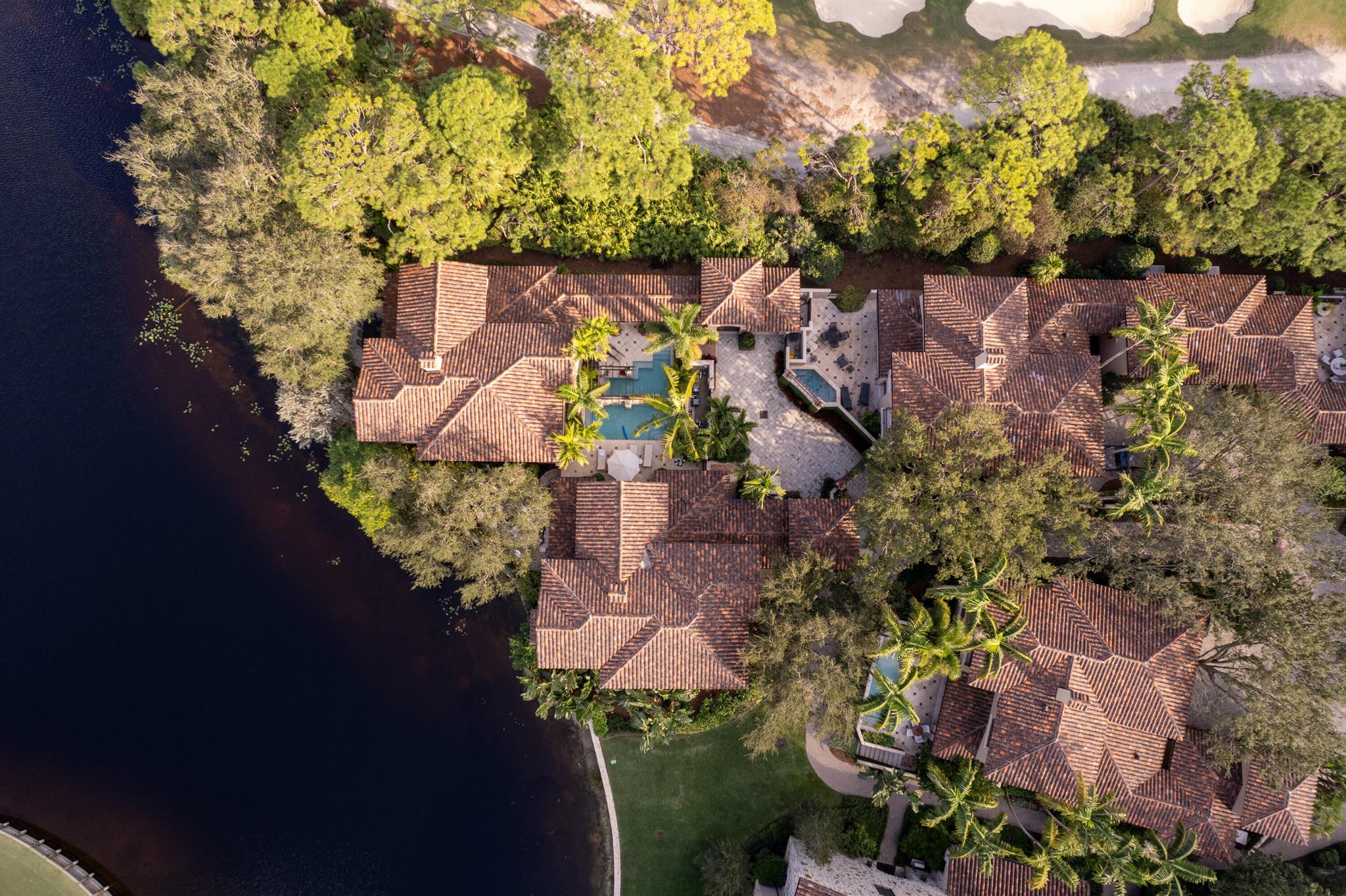 BEARS CLUB VILLAS CONDO - Residential