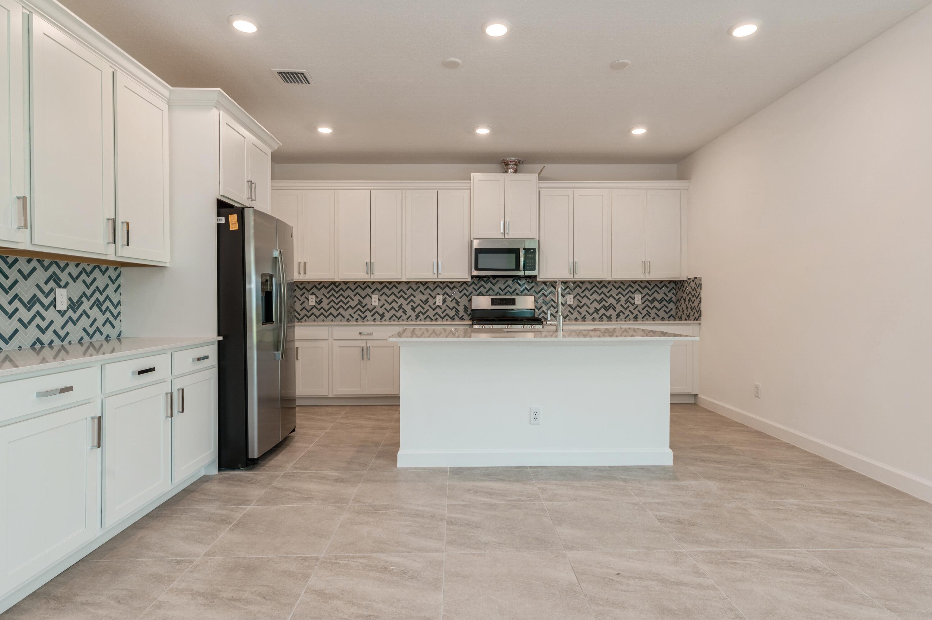 ARDEN PUD POD I SOUTH - Residential Lease