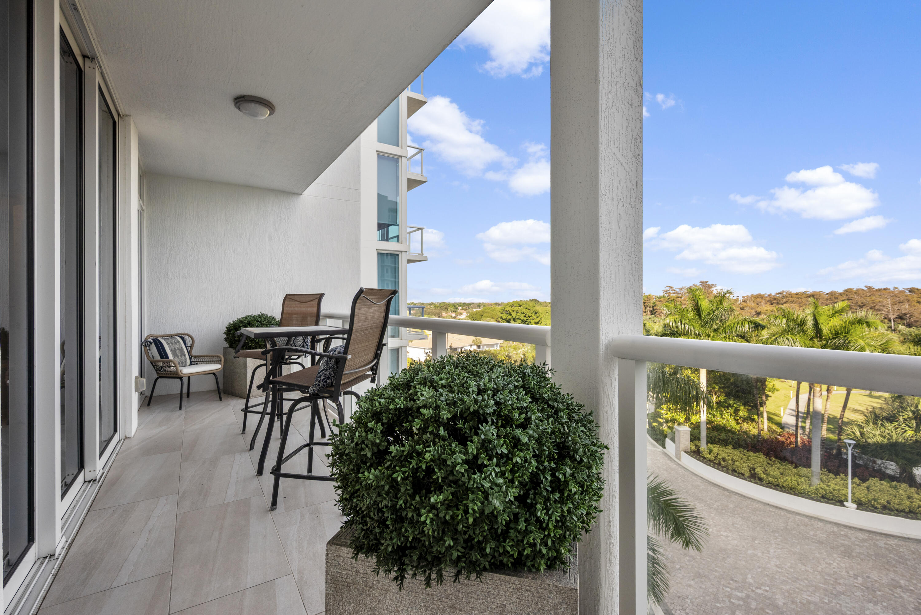 AKOYA AT BOCA WEST COUNTRY CLUB CONDO - Residential