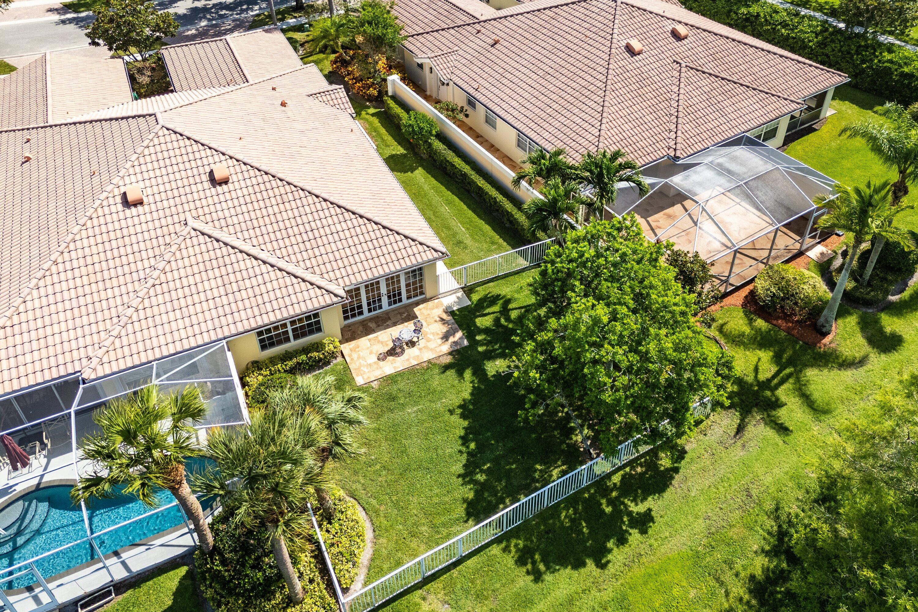 VILLAGEWALK OF WELLINGTON 1 - Residential