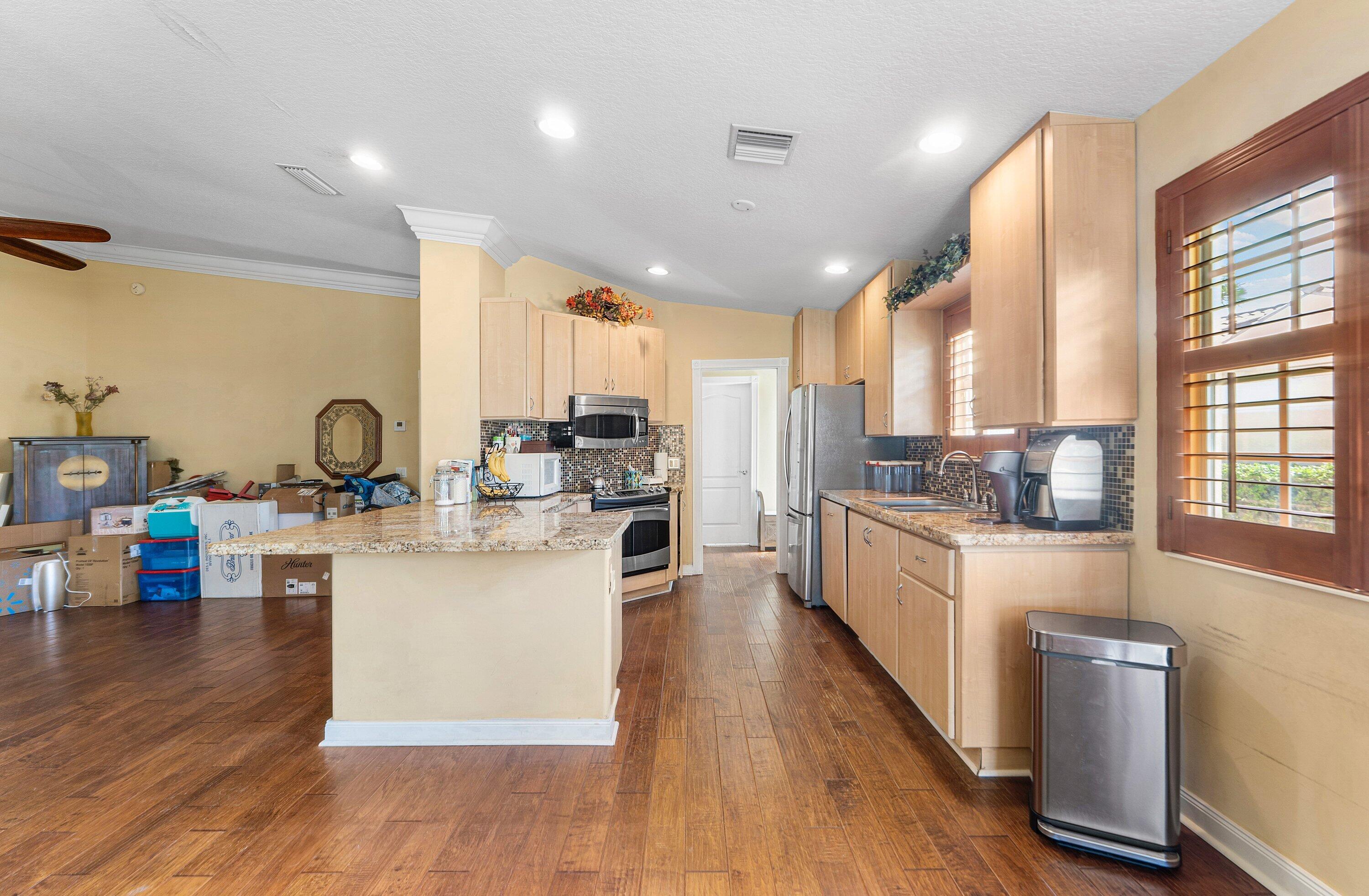 VILLAGEWALK OF WELLINGTON 1 - Residential