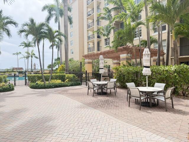 Flagler Pointe - Residential Lease