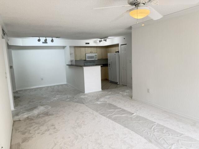 Flagler Pointe - Residential Lease