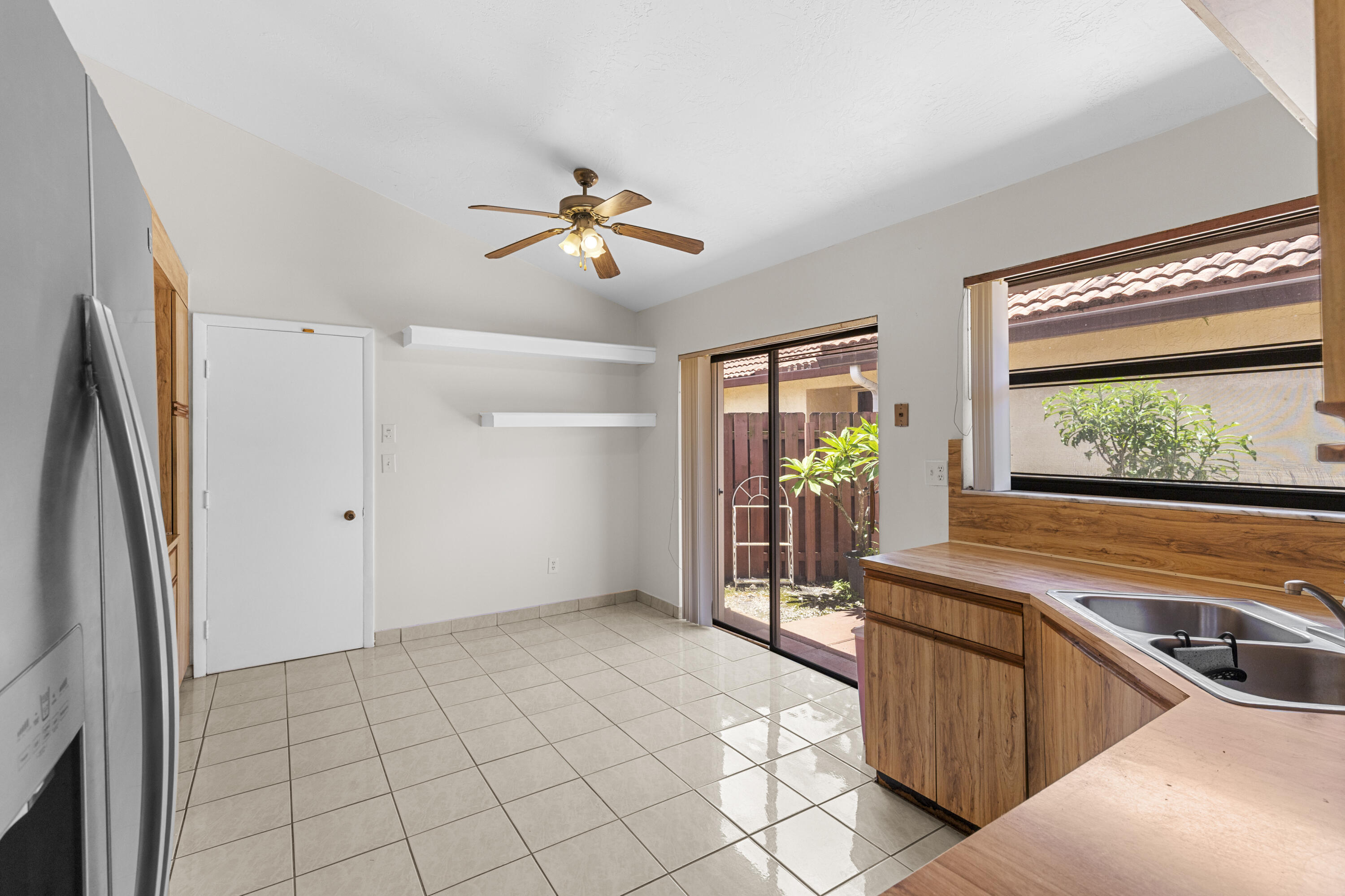 Pembroke Lakes South - Residential