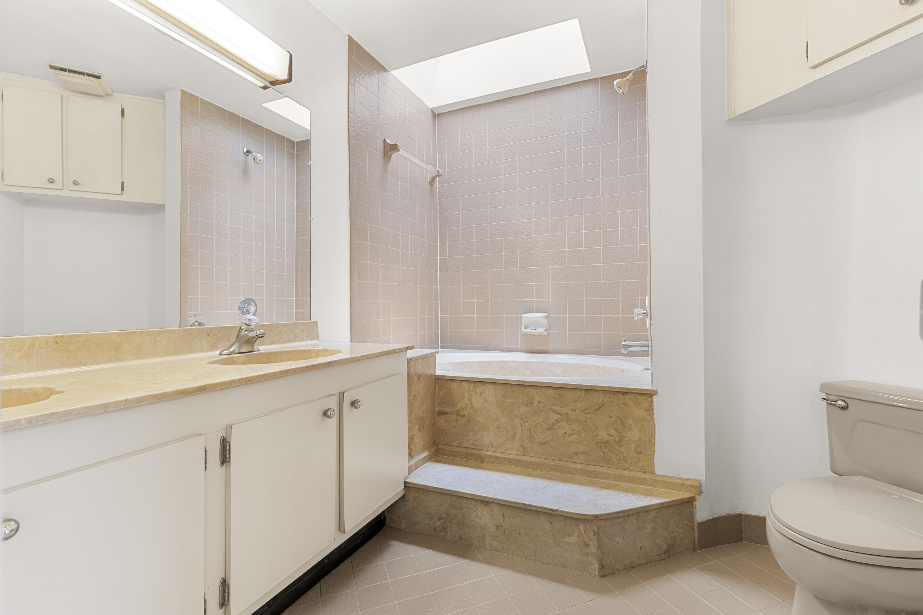 Pembroke Lakes South - Residential