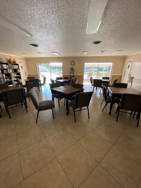 VILLAGES OF ORIOLE ABBEY CONDO - Residential Lease