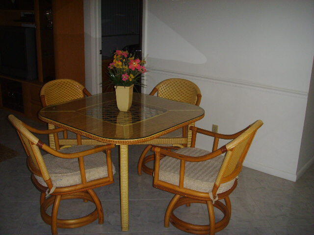 VILLAGES OF ORIOLE ABBEY CONDO - Residential Lease
