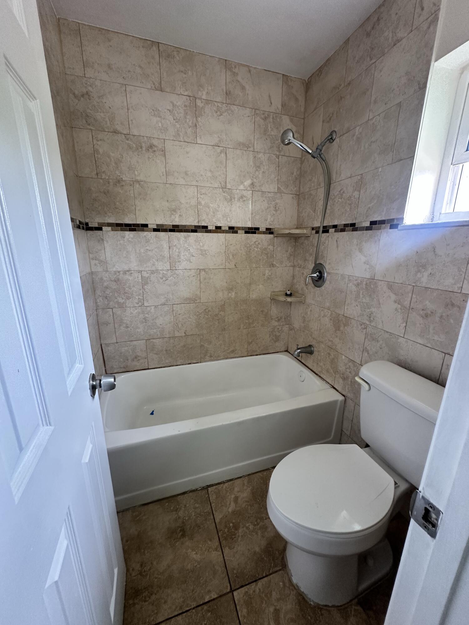 BLUEBERRY HILL IV CONDO - Residential Lease