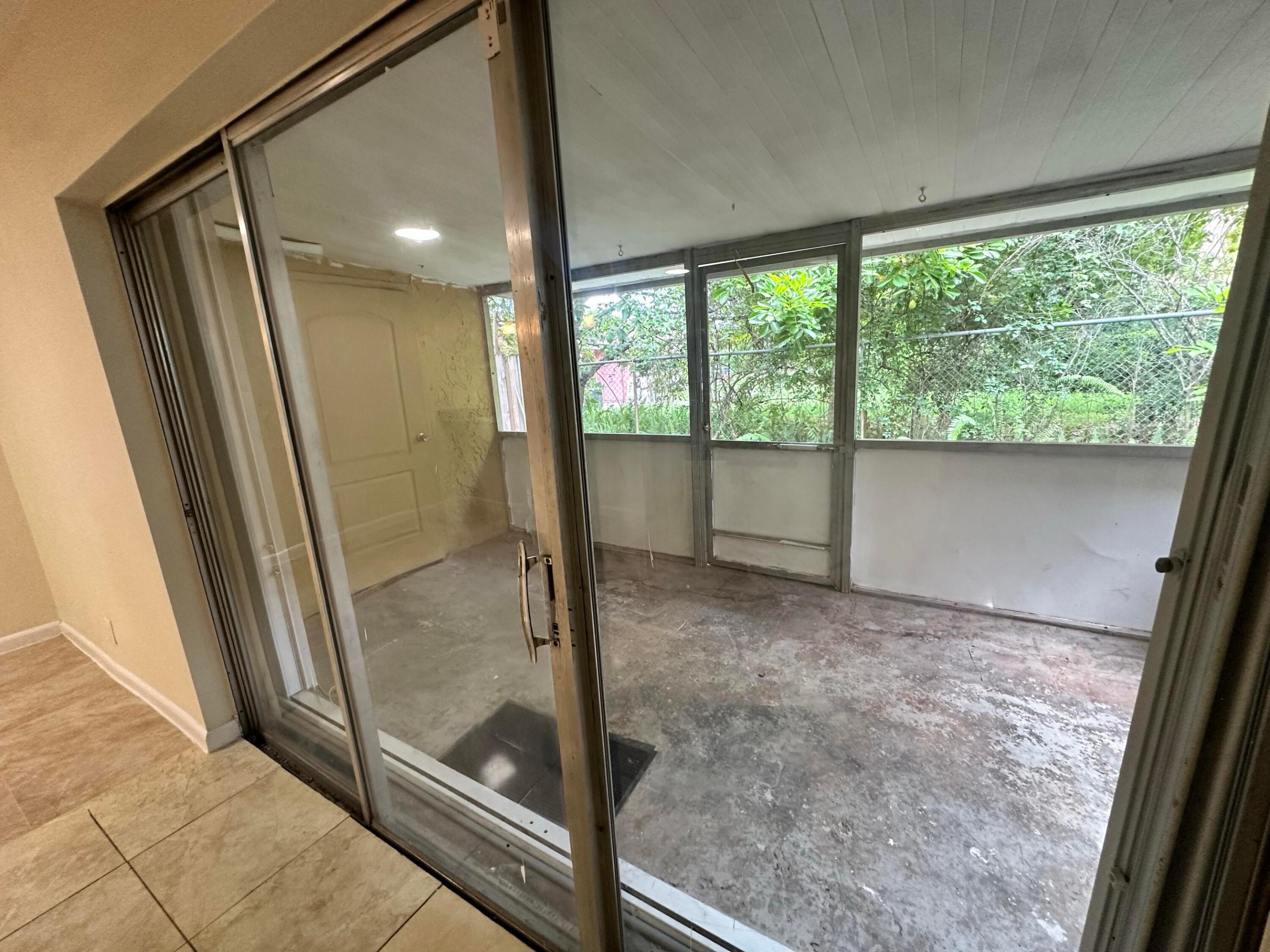 BLUEBERRY HILL IV CONDO - Residential Lease