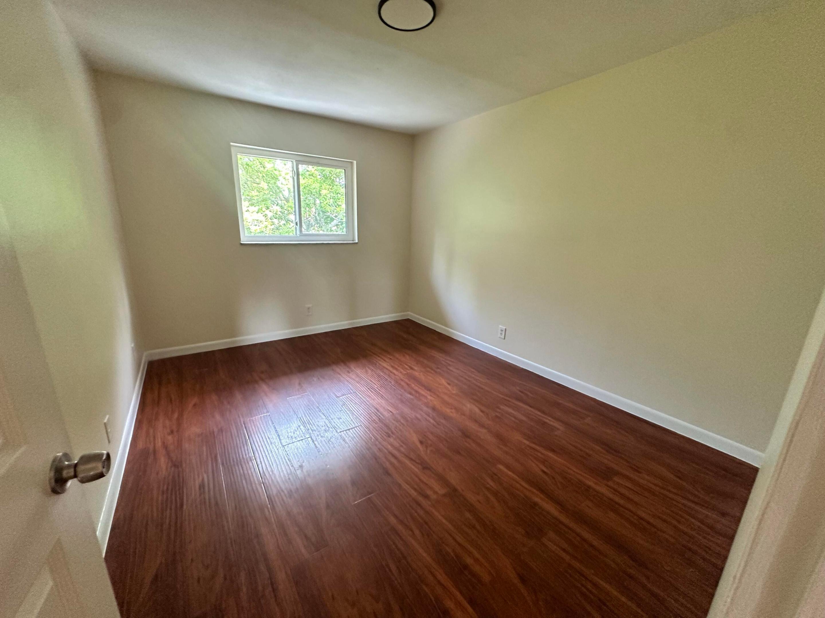 BLUEBERRY HILL IV CONDO - Residential Lease