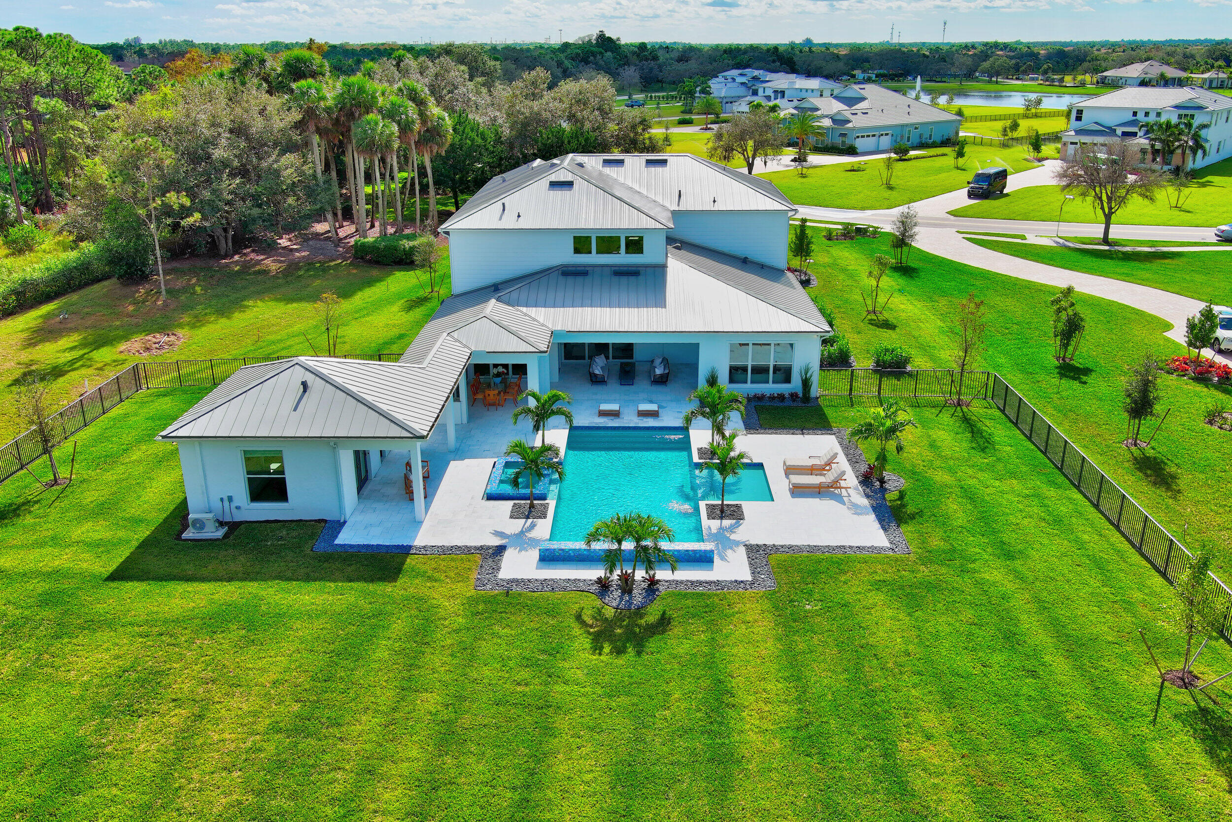 BRIDGEWATER - Residential