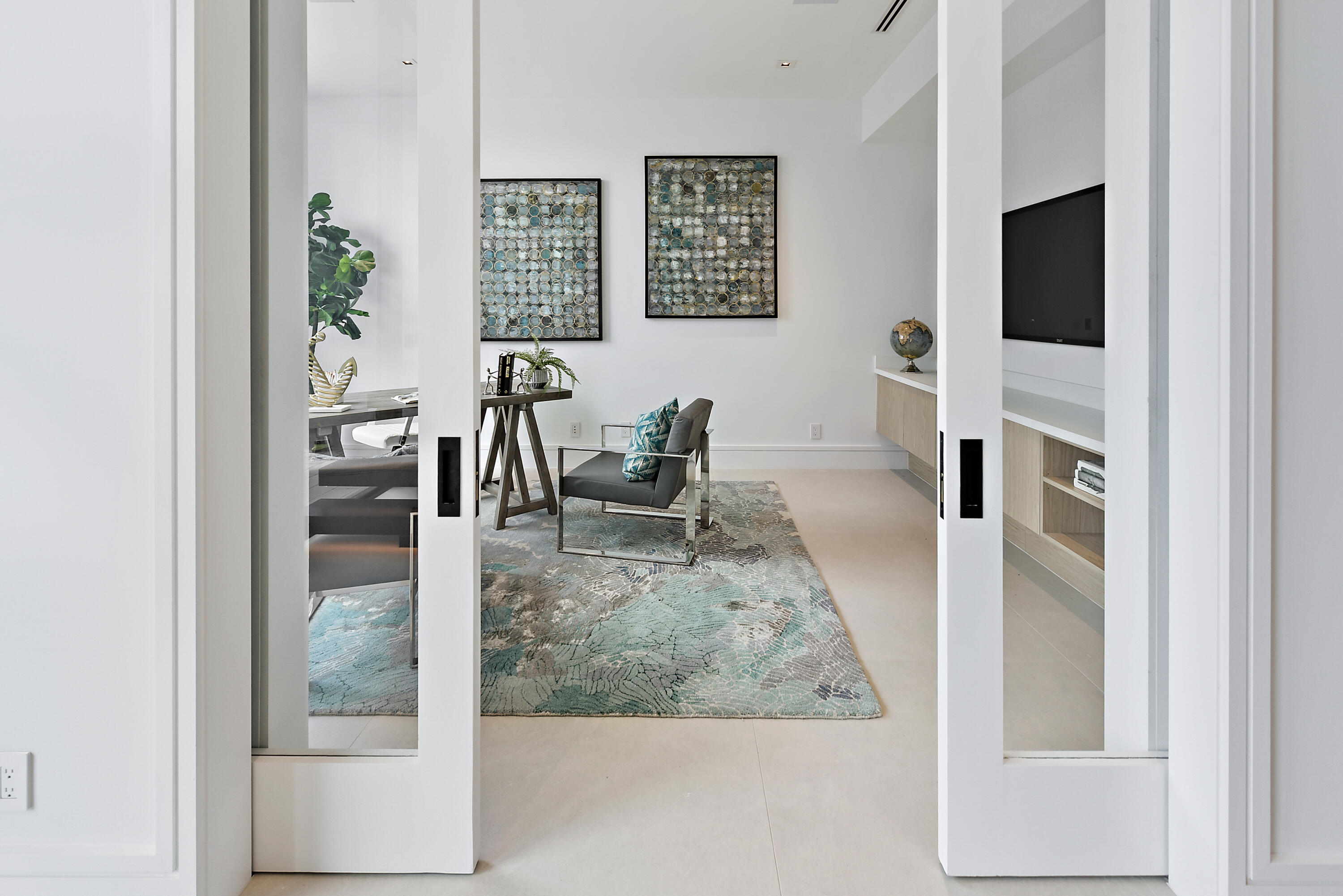 HARBOUR EAST - Residential