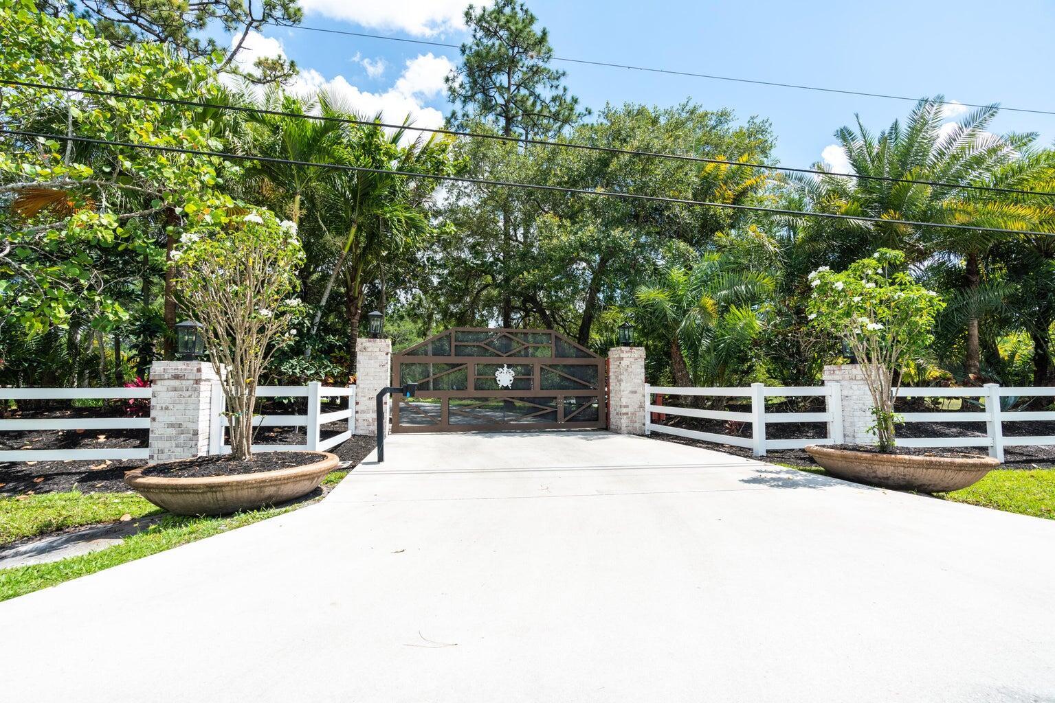 Seminole Ranches - Residential