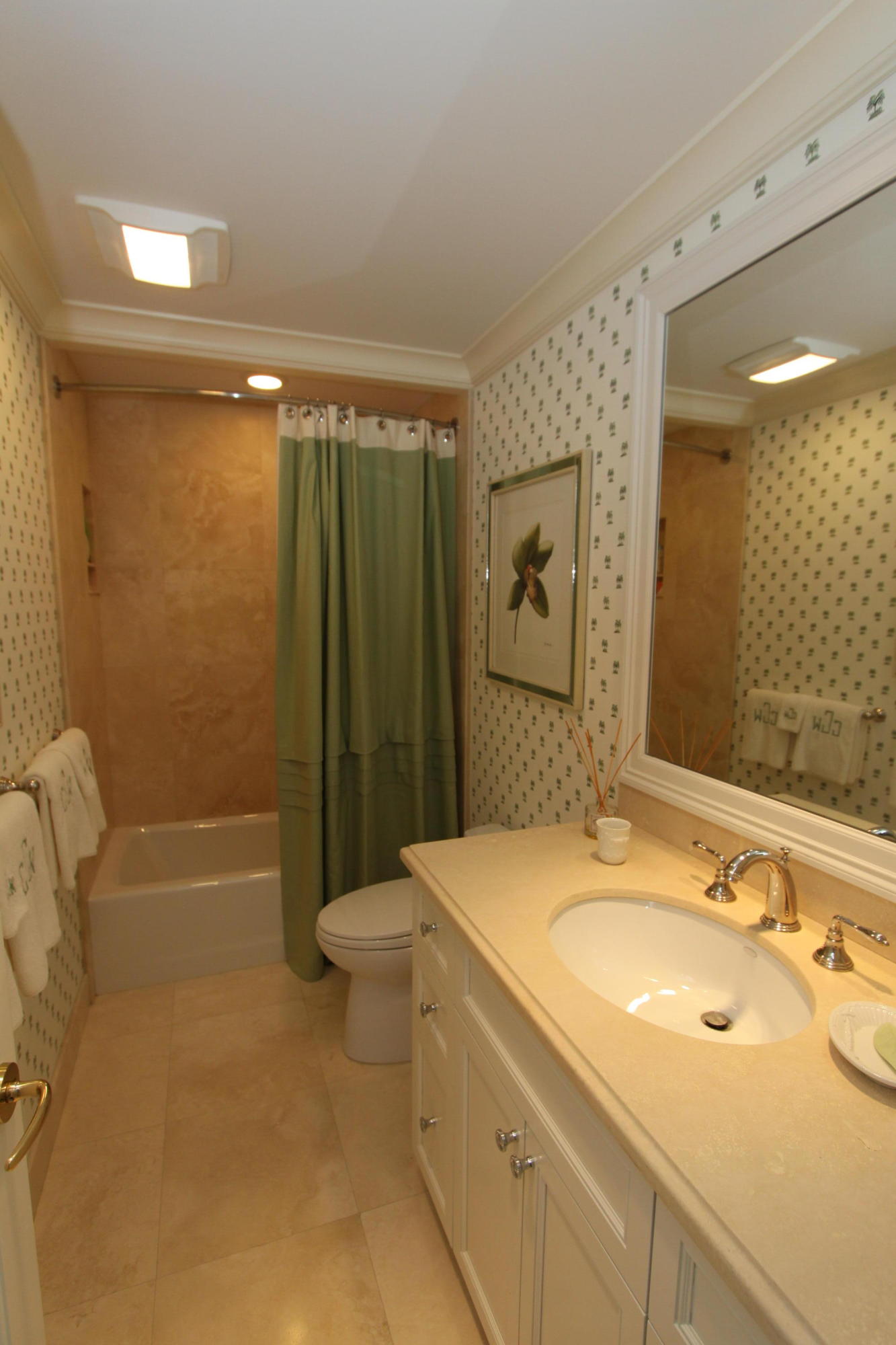 Lost Tree Village - GREATHOUSE CONDO - Residential