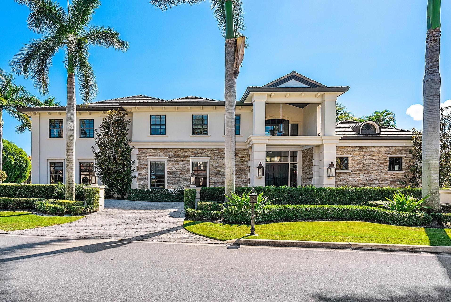ROYAL PALM YACHT & COUNTRY CLUB - Residential
