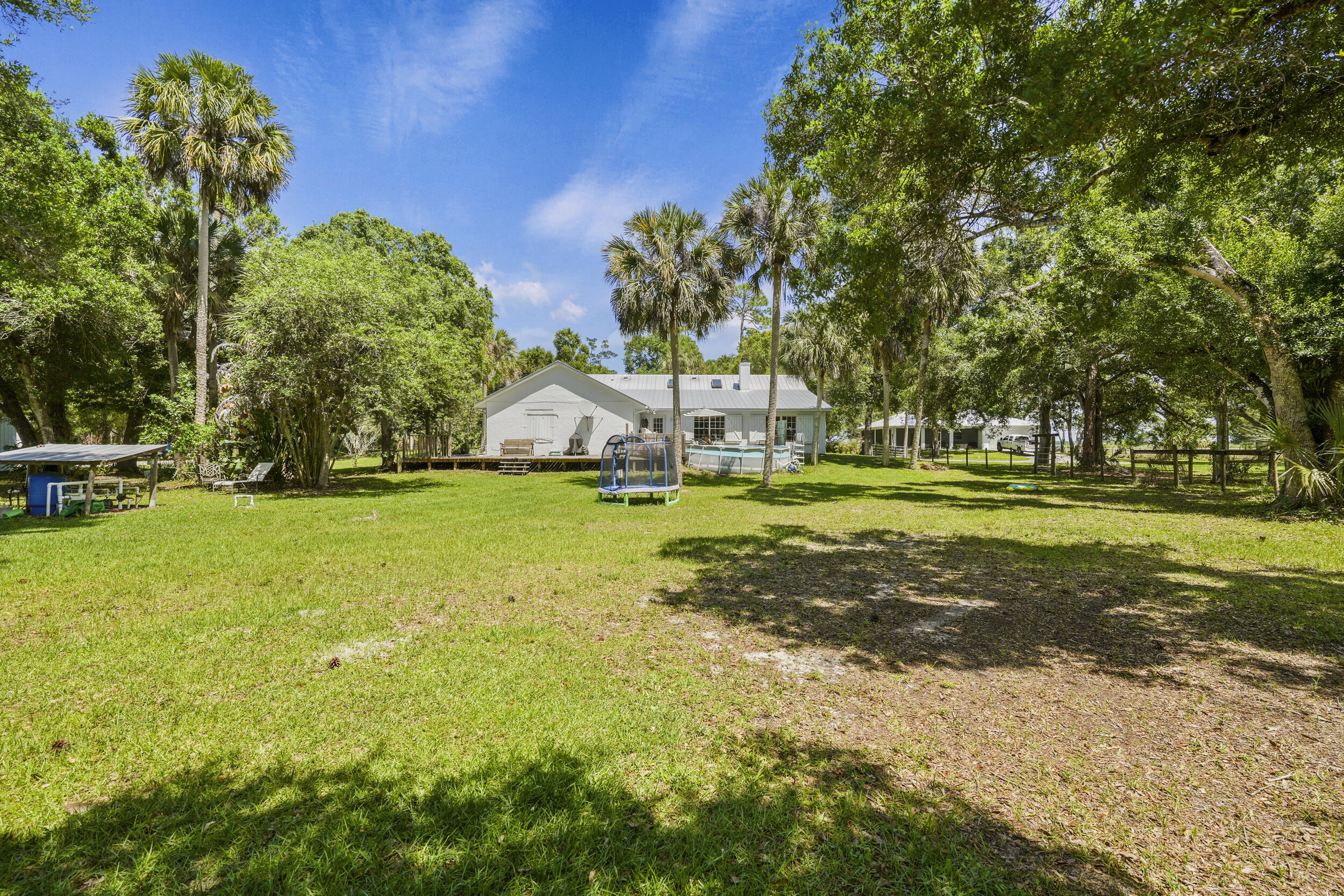 METES AND BOUNDS - Residential