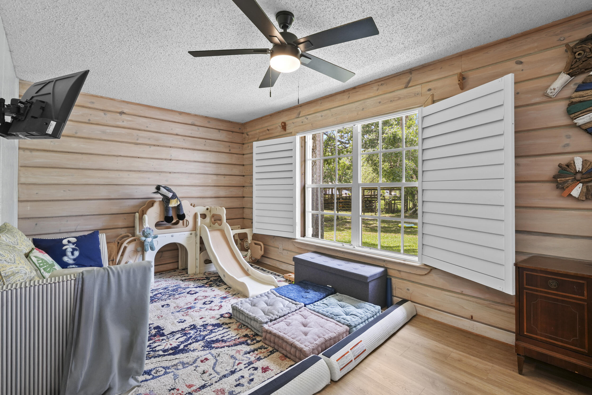 METES AND BOUNDS - Residential