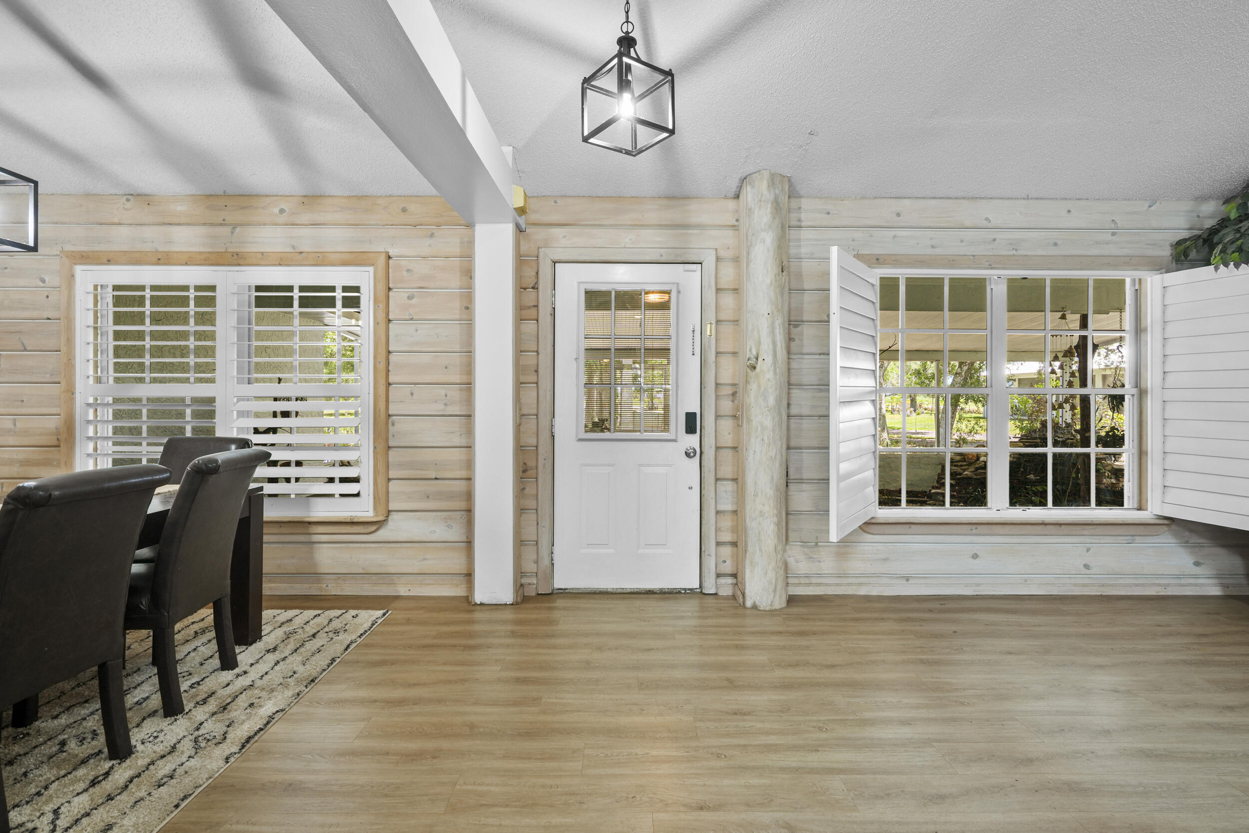 METES AND BOUNDS - Residential