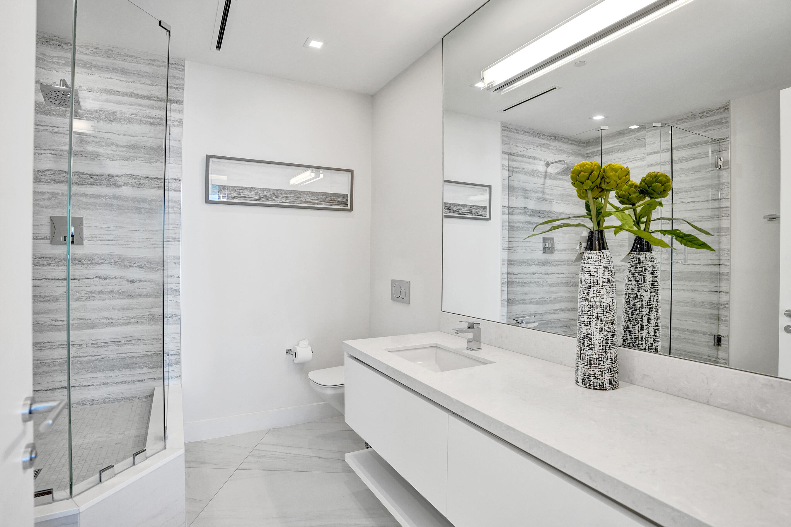 PARAMOUNT FT LAUDERDALE CONDO - Residential