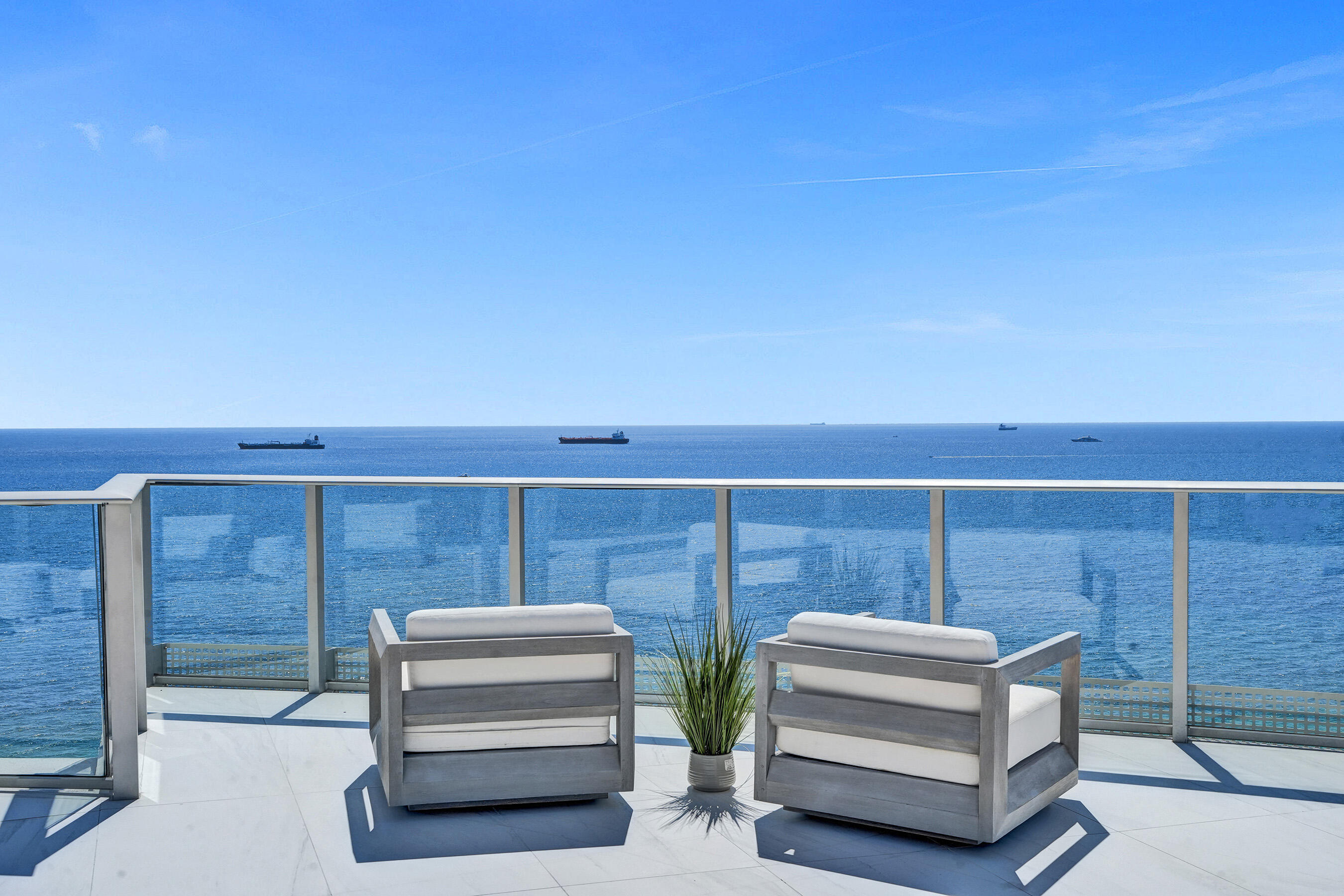 PARAMOUNT FT LAUDERDALE CONDO - Residential