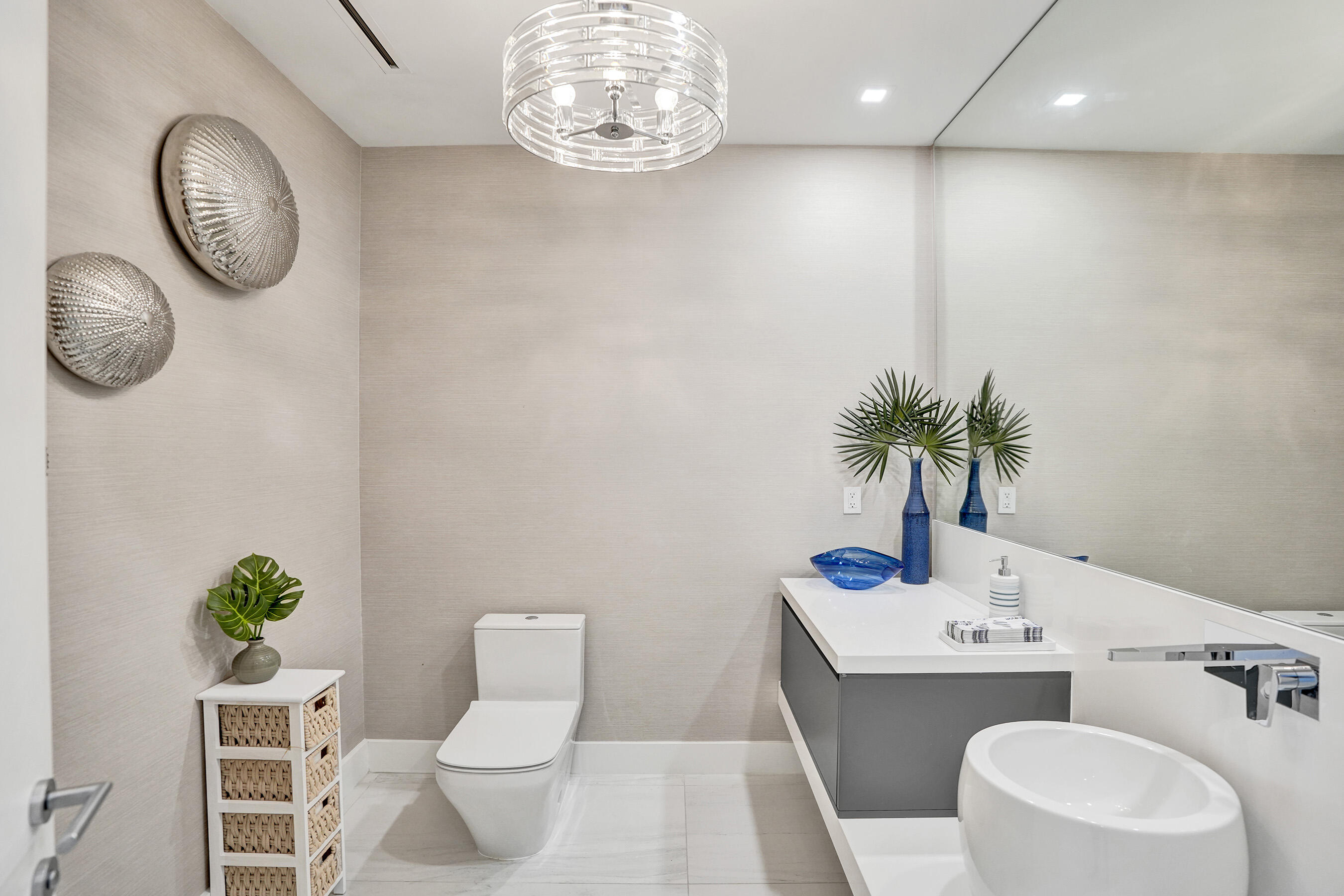 PARAMOUNT FT LAUDERDALE CONDO - Residential