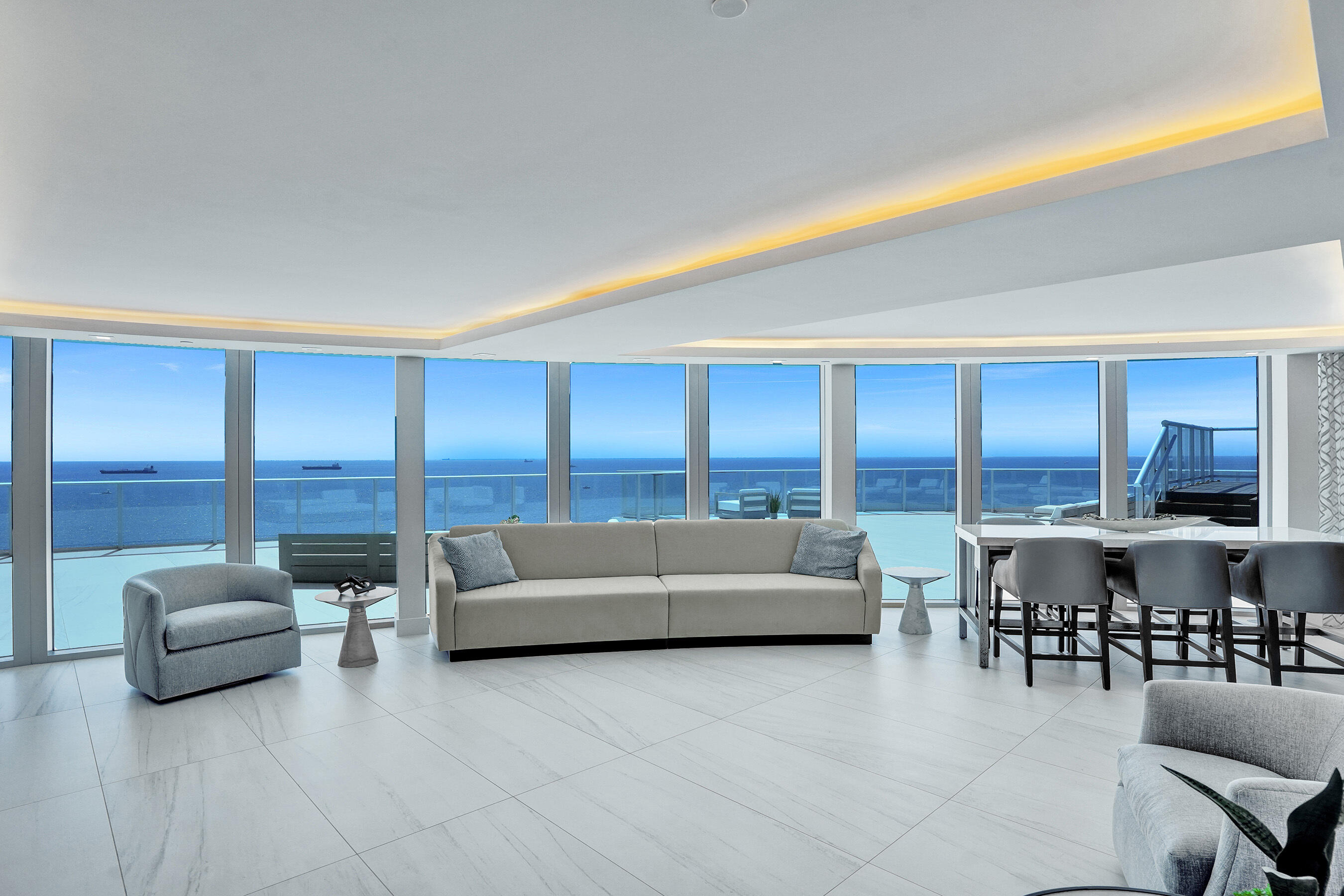 PARAMOUNT FT LAUDERDALE CONDO - Residential