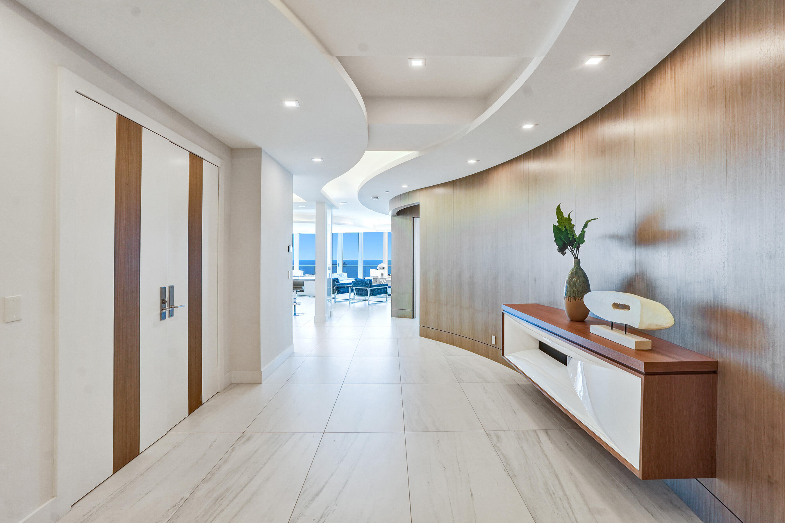 PARAMOUNT FT LAUDERDALE CONDO - Residential