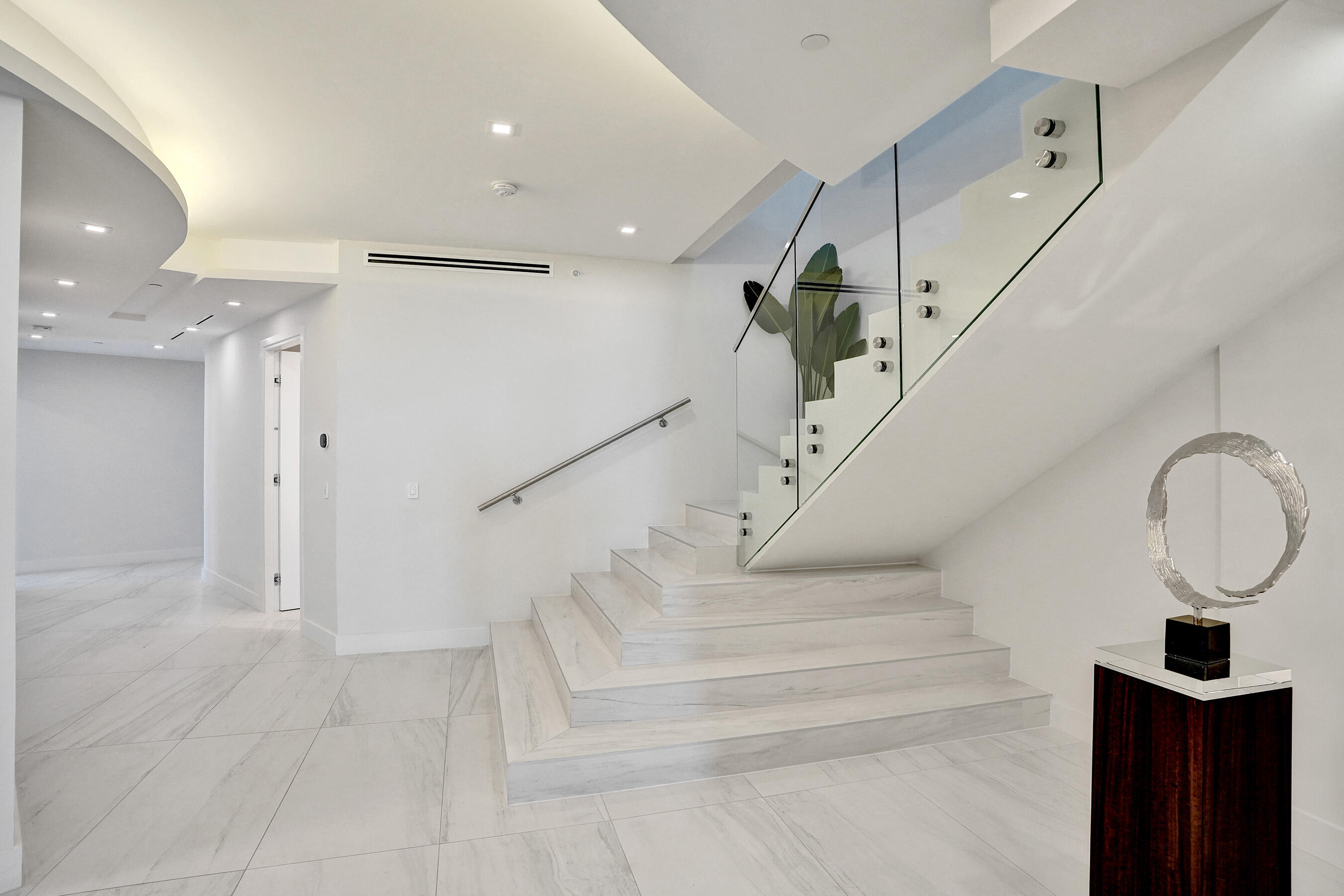 PARAMOUNT FT LAUDERDALE CONDO - Residential