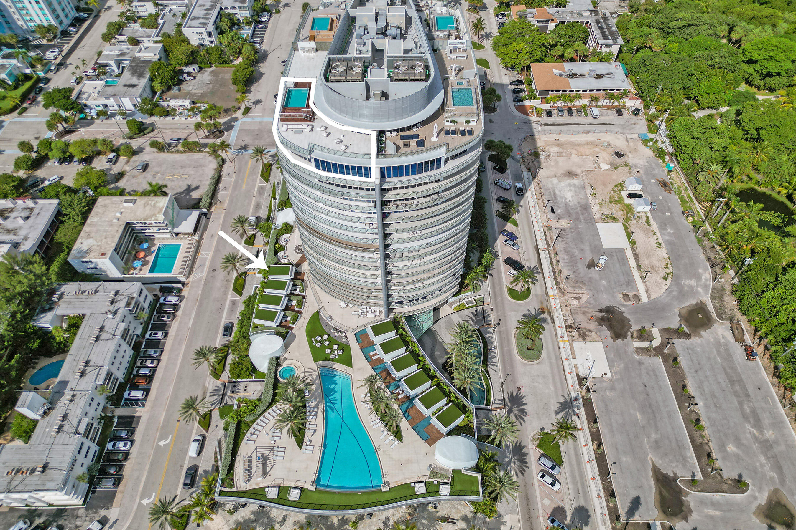 PARAMOUNT FT LAUDERDALE CONDO - Residential