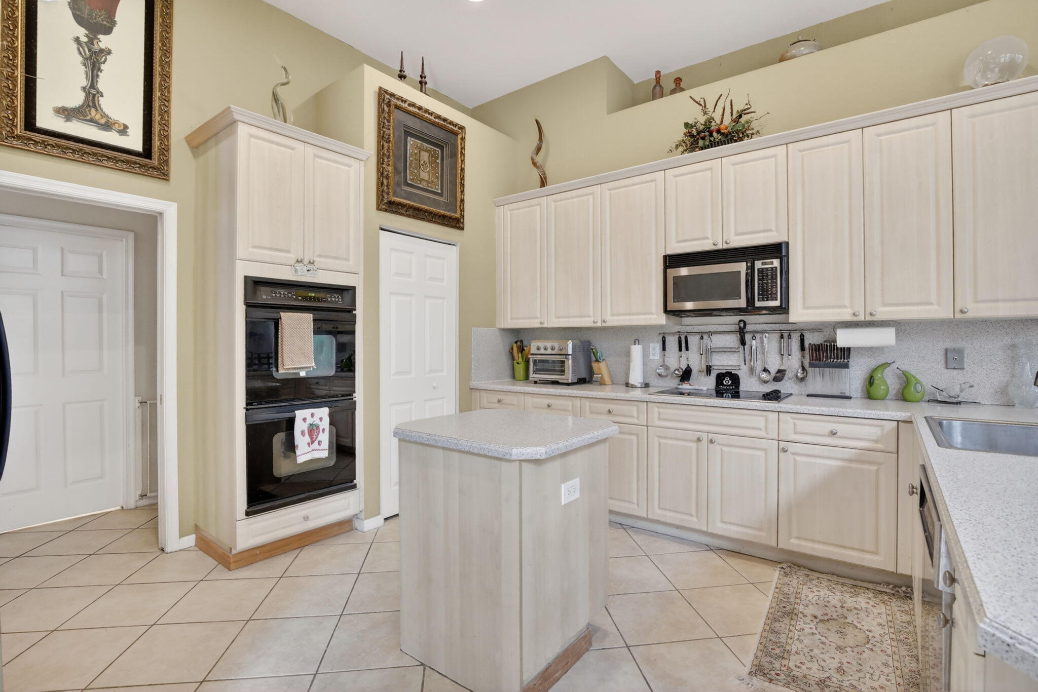 Lake Estates at Rolling Hills - Residential