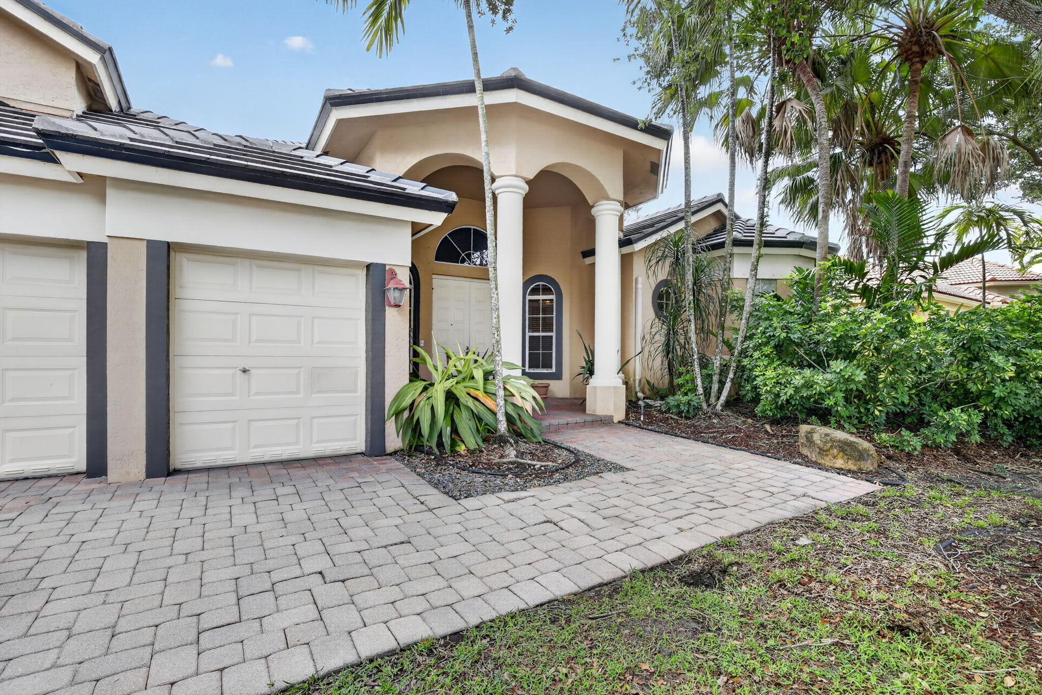 Lake Estates at Rolling Hills - Residential