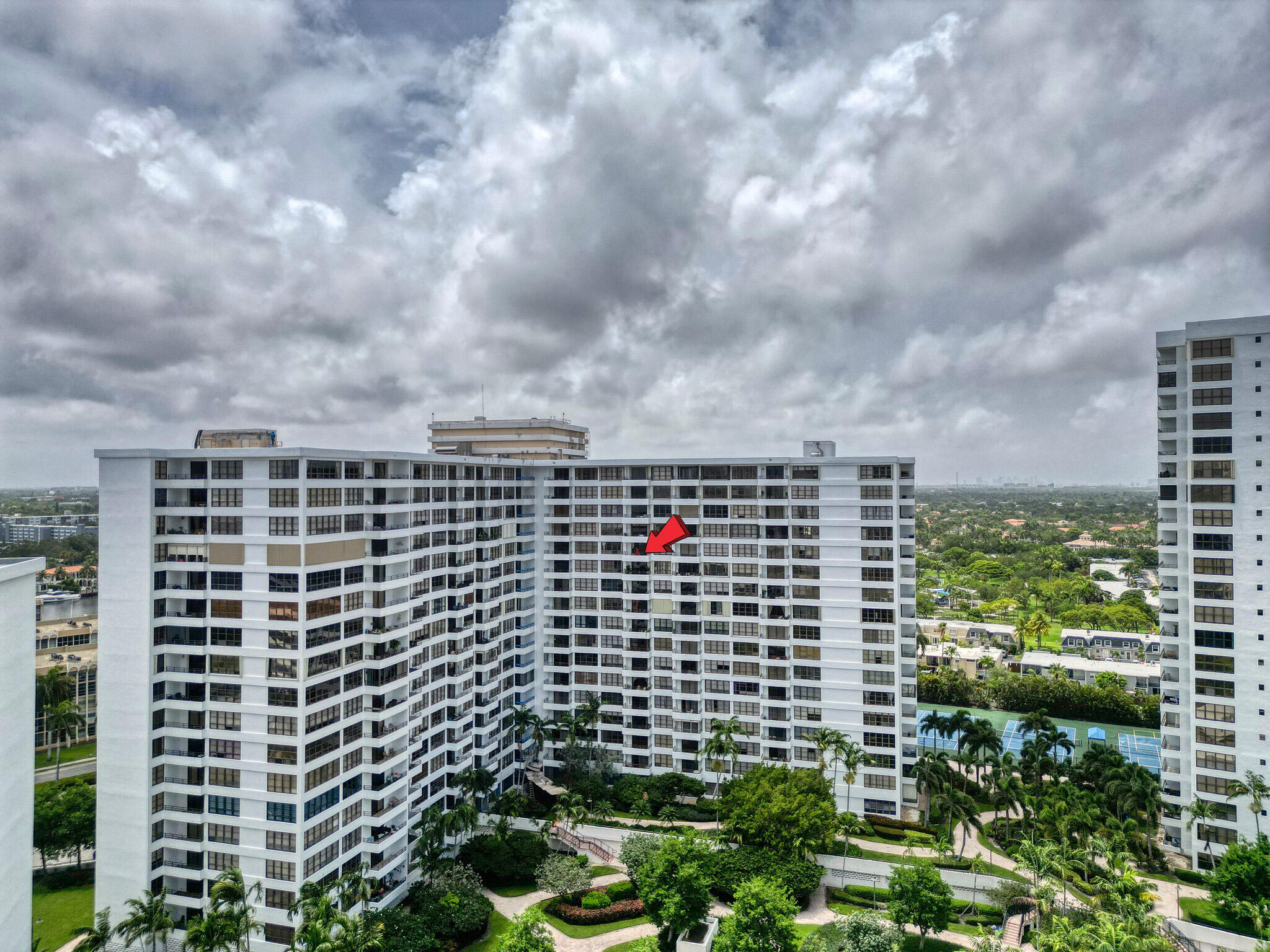OLYMPUS CONDO PHASE - Residential