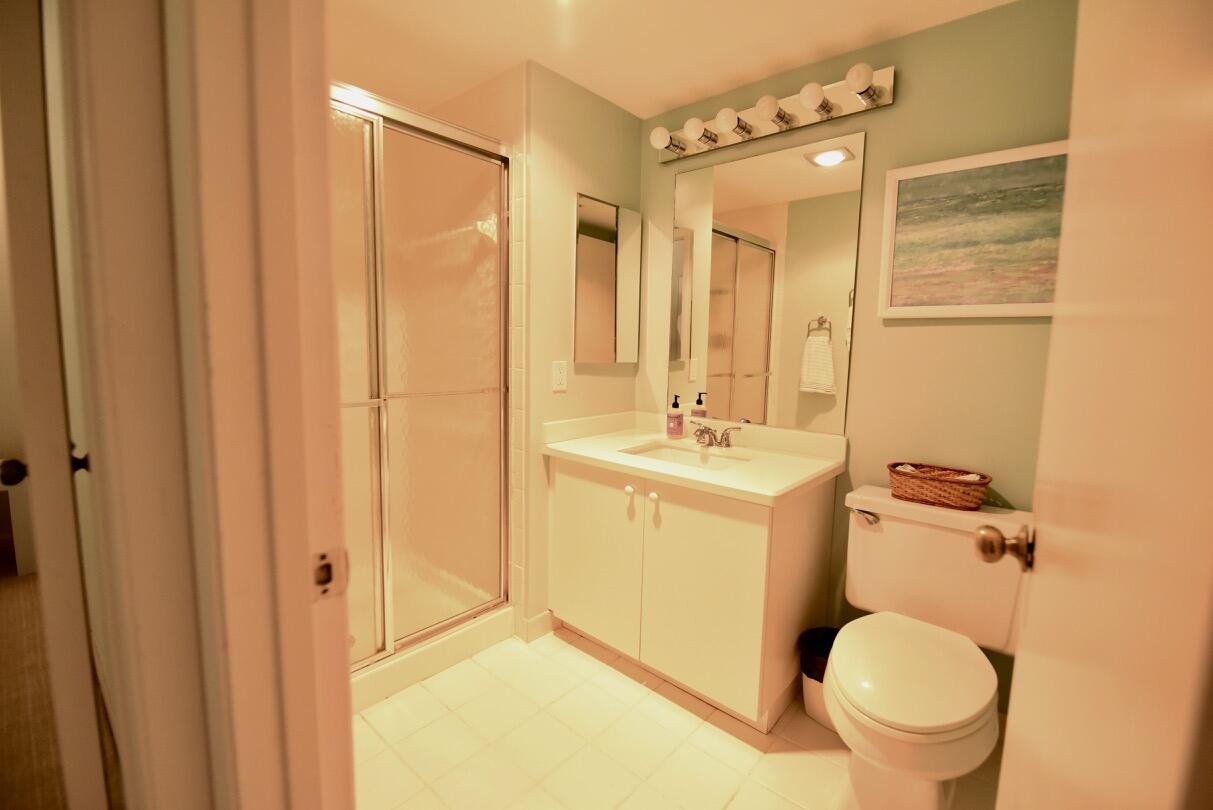 SOUTHPORT AT HUNTERS RUN CONDO - Residential