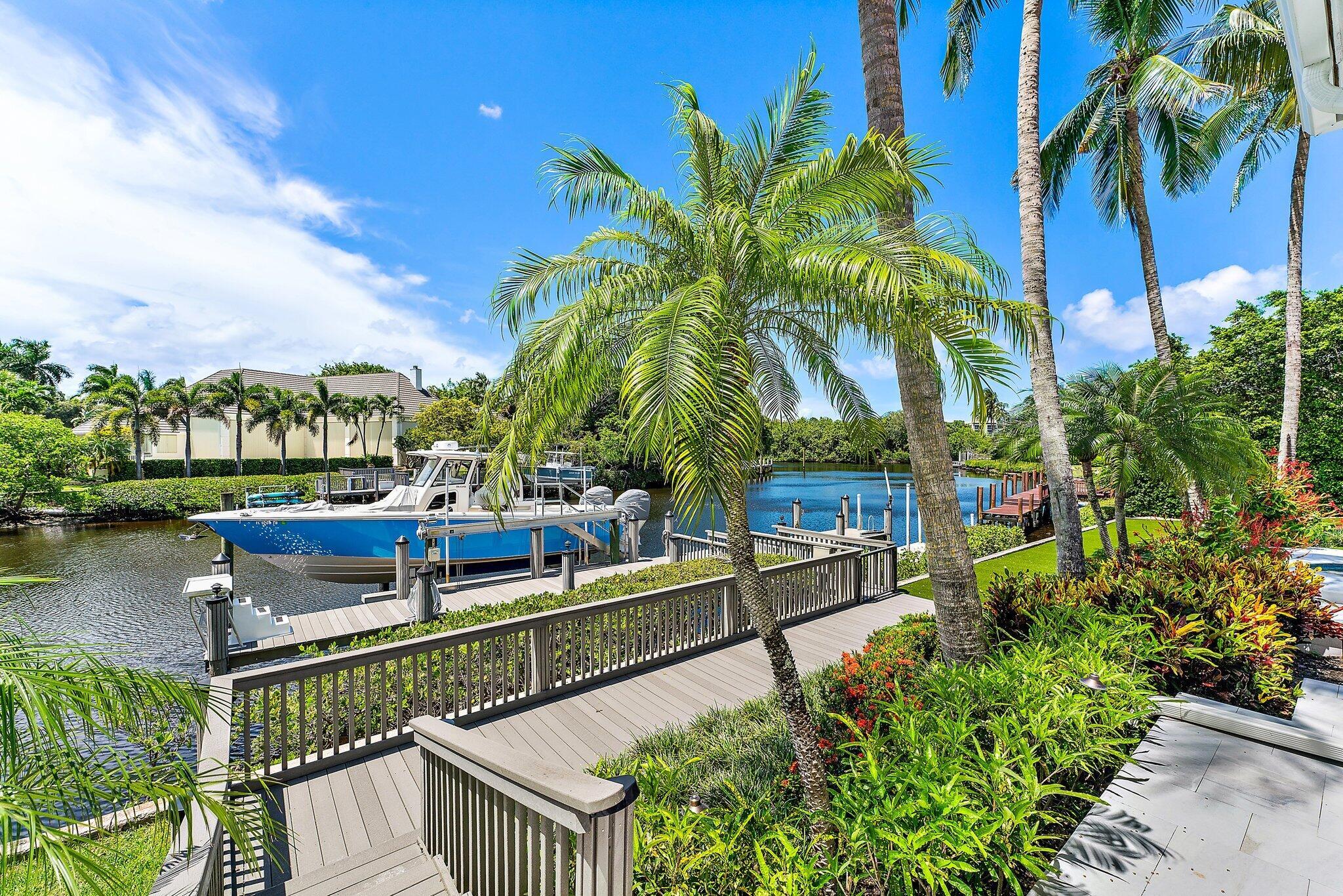 Frenchmans Creek Beach & Country Club - Residential