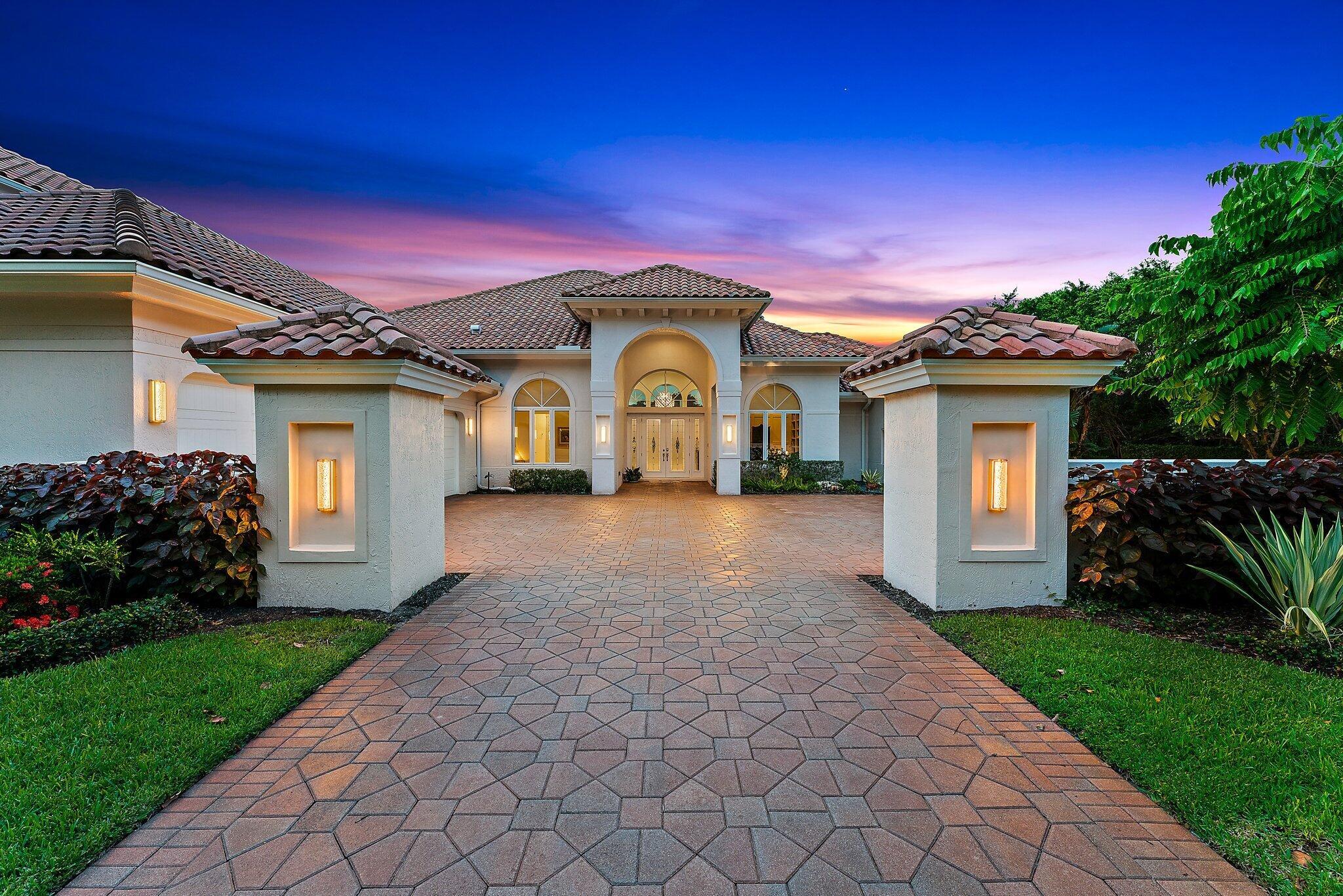 Frenchmans Creek Beach & Country Club - Residential