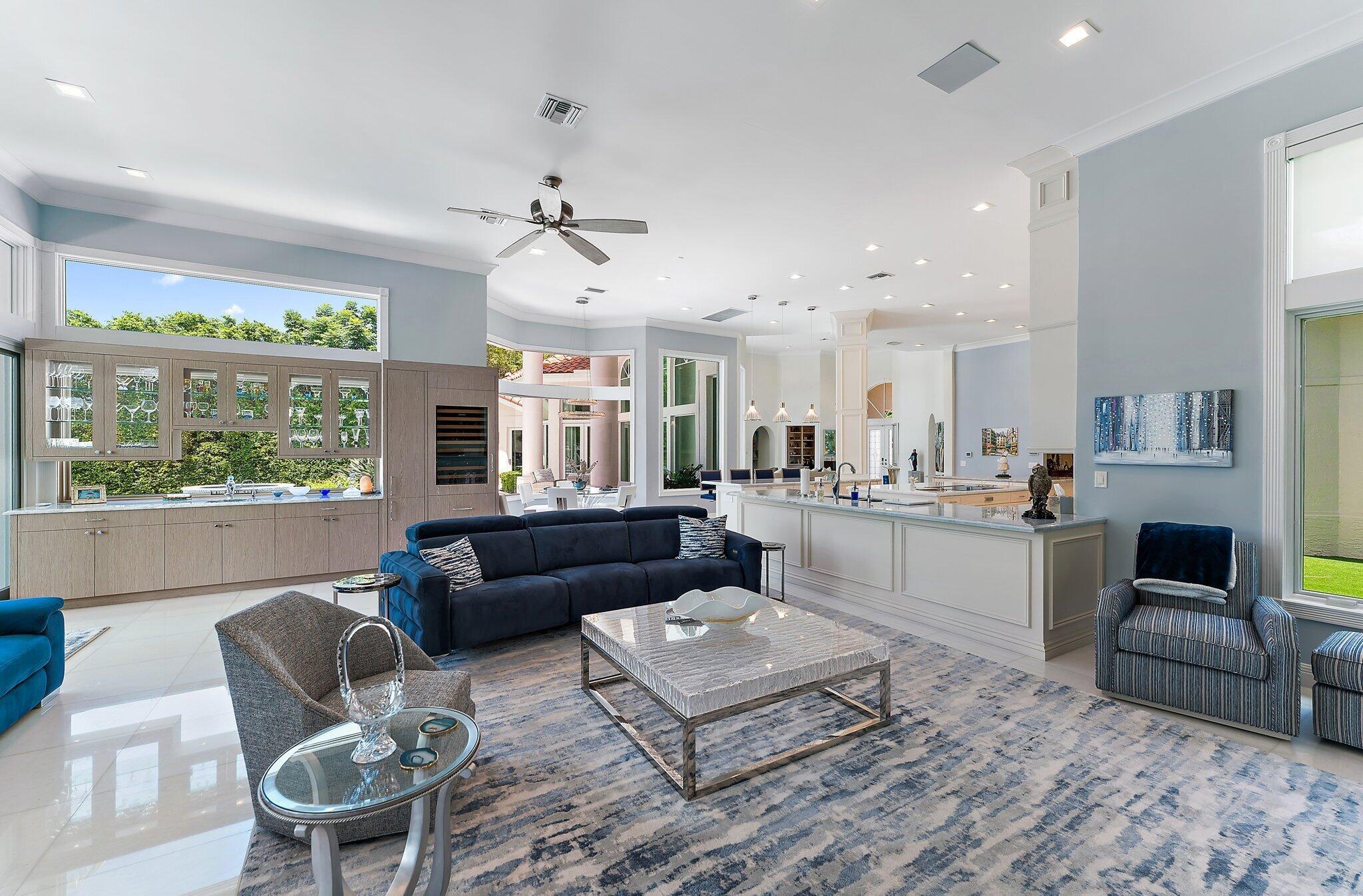 Frenchmans Creek Beach & Country Club - Residential