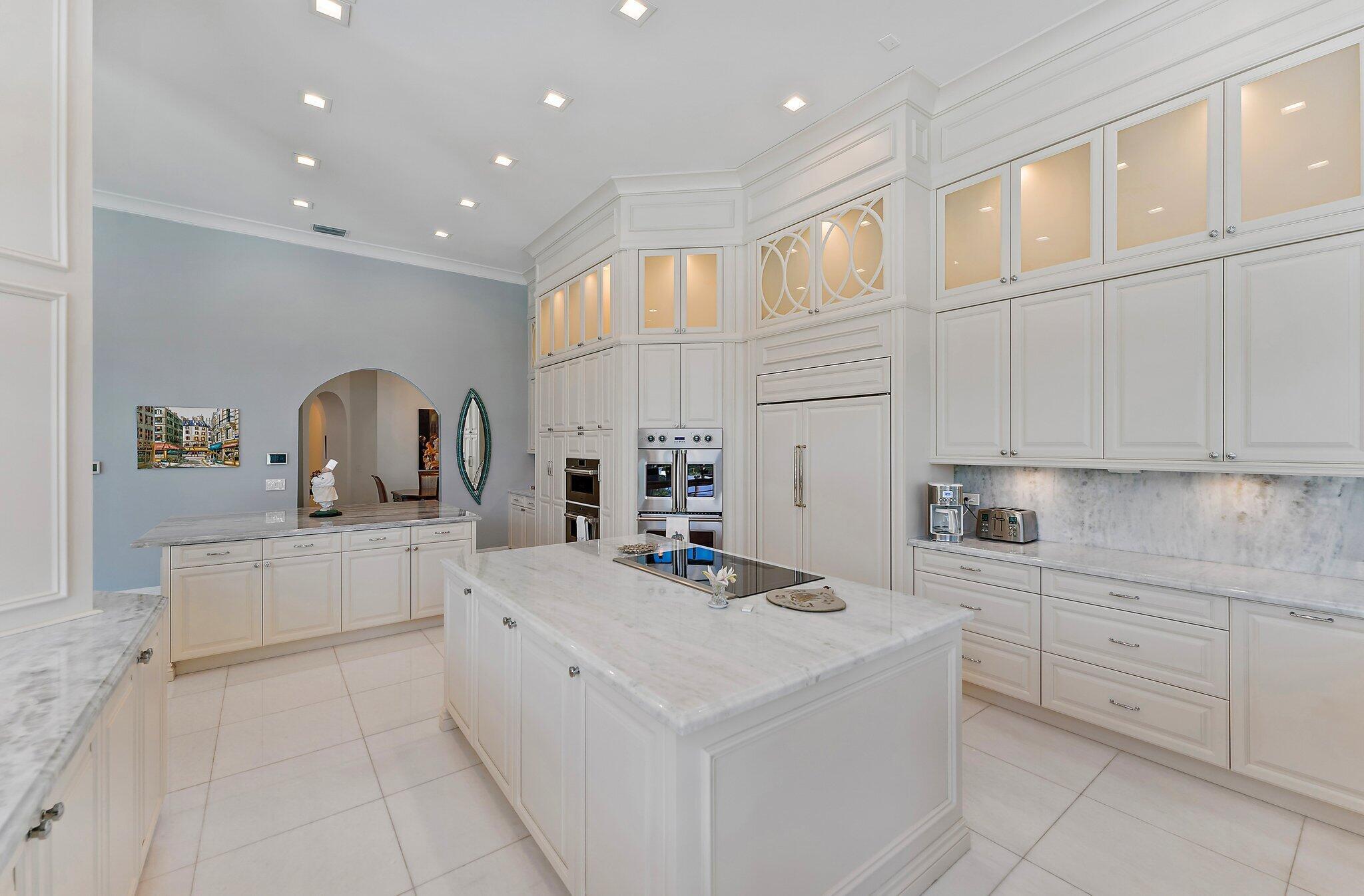 Frenchmans Creek Beach & Country Club - Residential