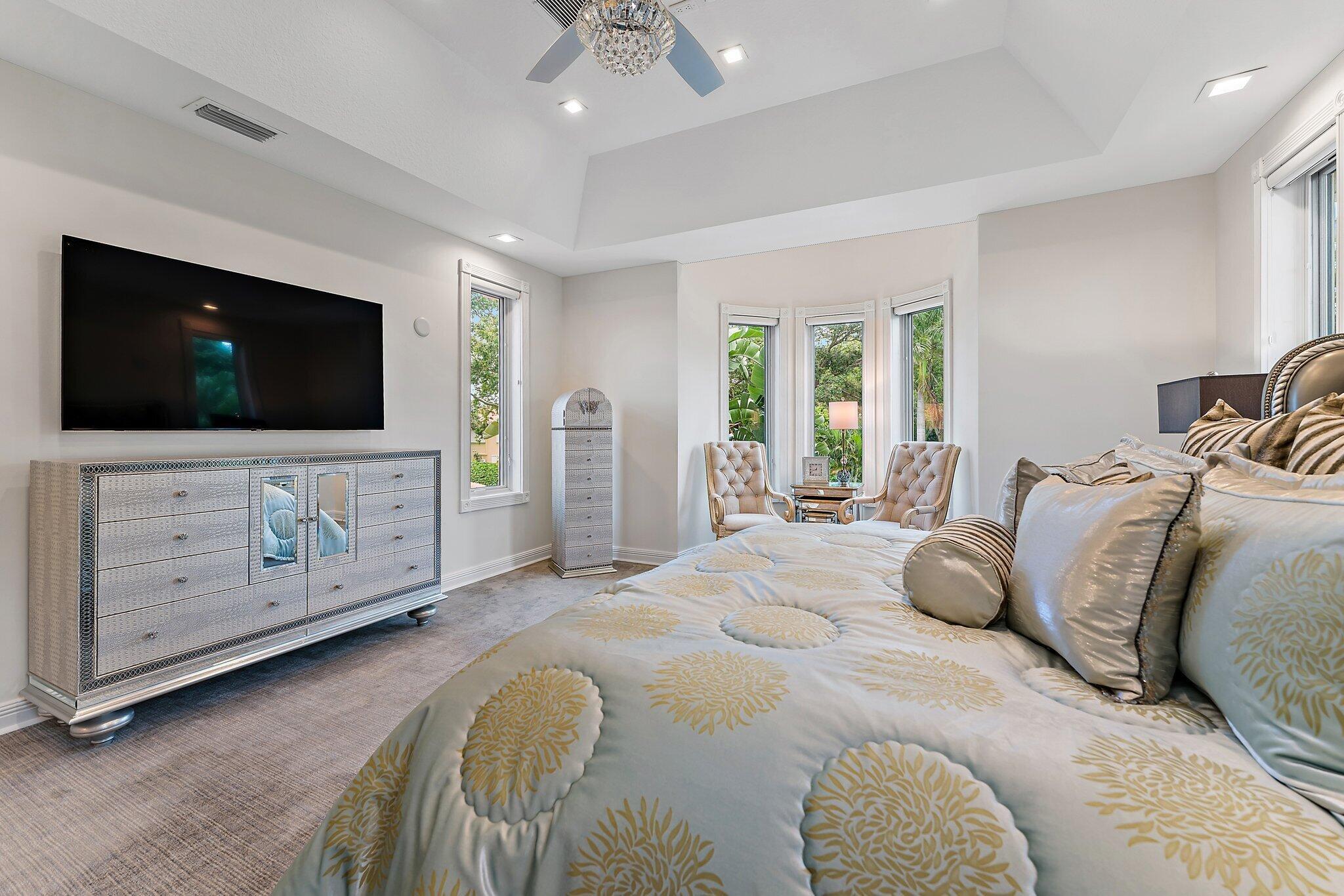 Frenchmans Creek Beach & Country Club - Residential