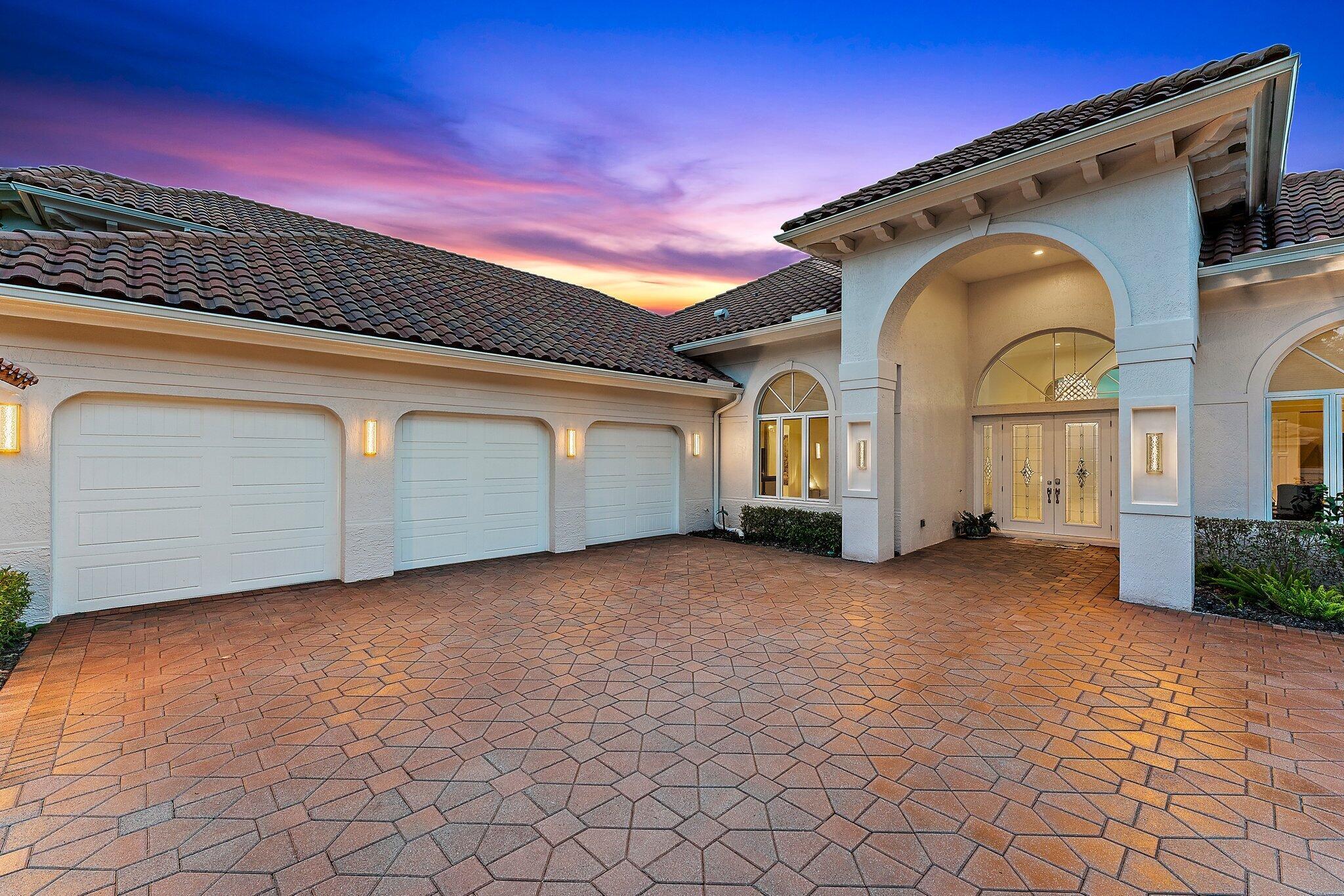 Frenchmans Creek Beach & Country Club - Residential