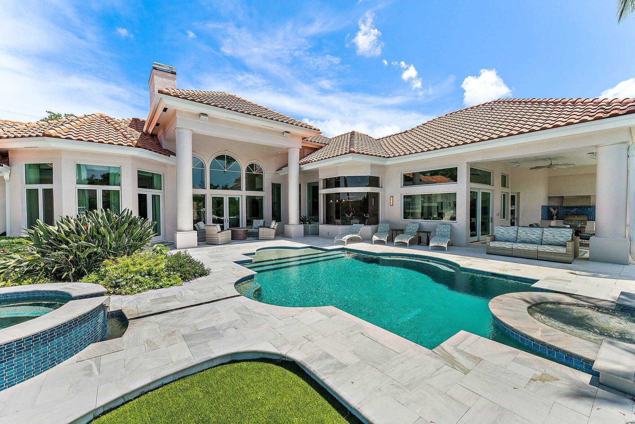 Frenchmans Creek Beach & Country Club - Residential